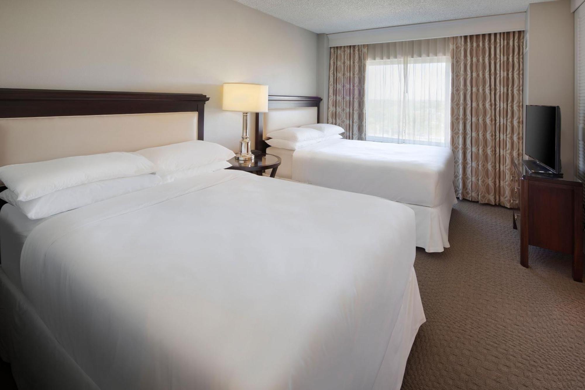 Sheraton Lauderdale West Hotel 4*