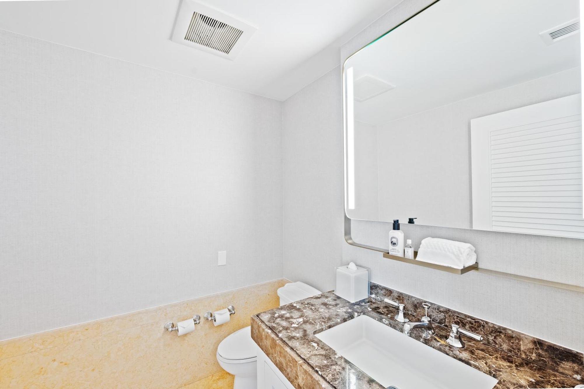 Ritz-carlton Luxury 2 Bedroom - Access *