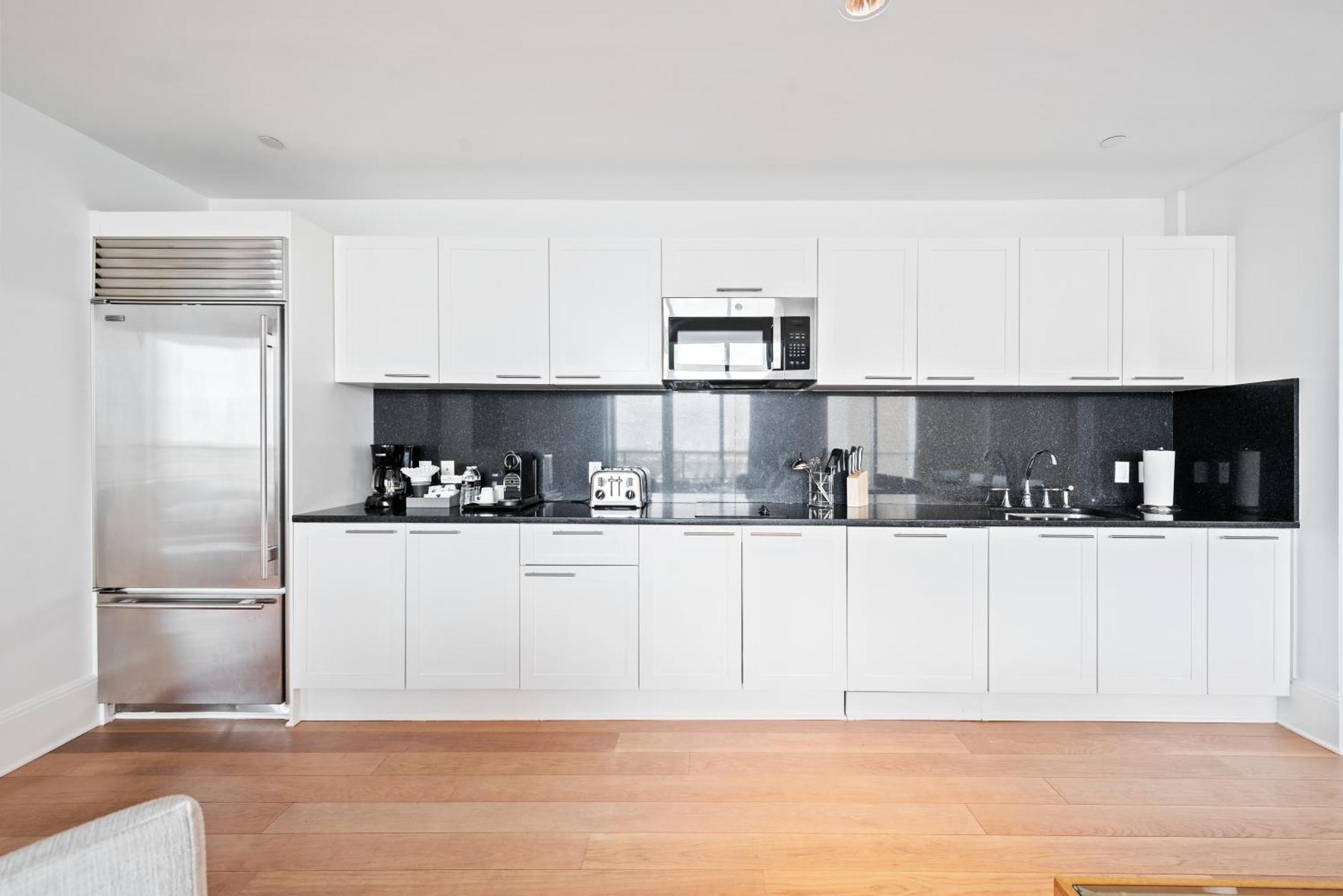 Ritz-carlton Luxury 2 Bedroom - Access Apartment Fort Lauderdale