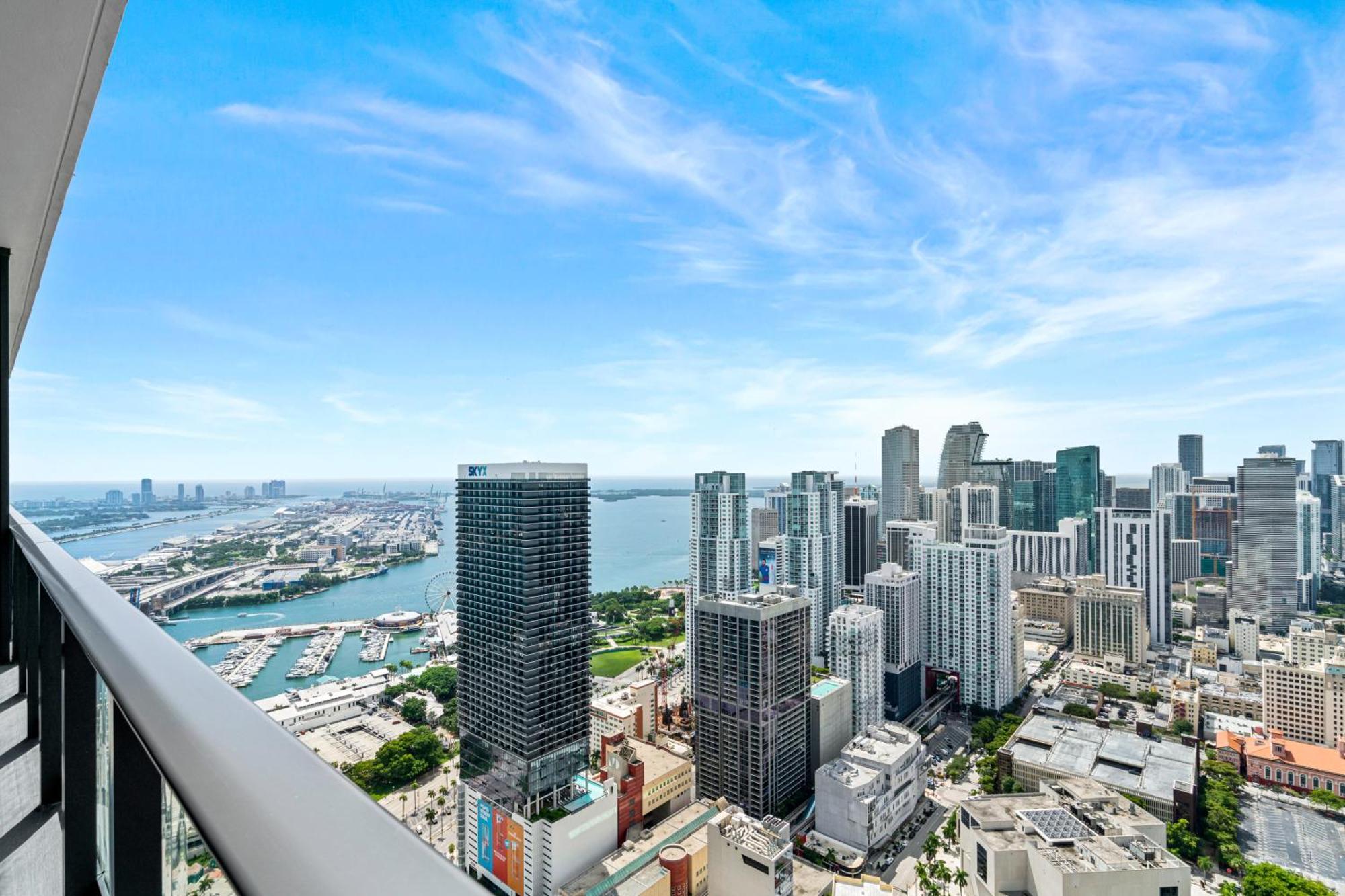 Apartment 5108great Penthouse, Bay View, In The Heart Of *