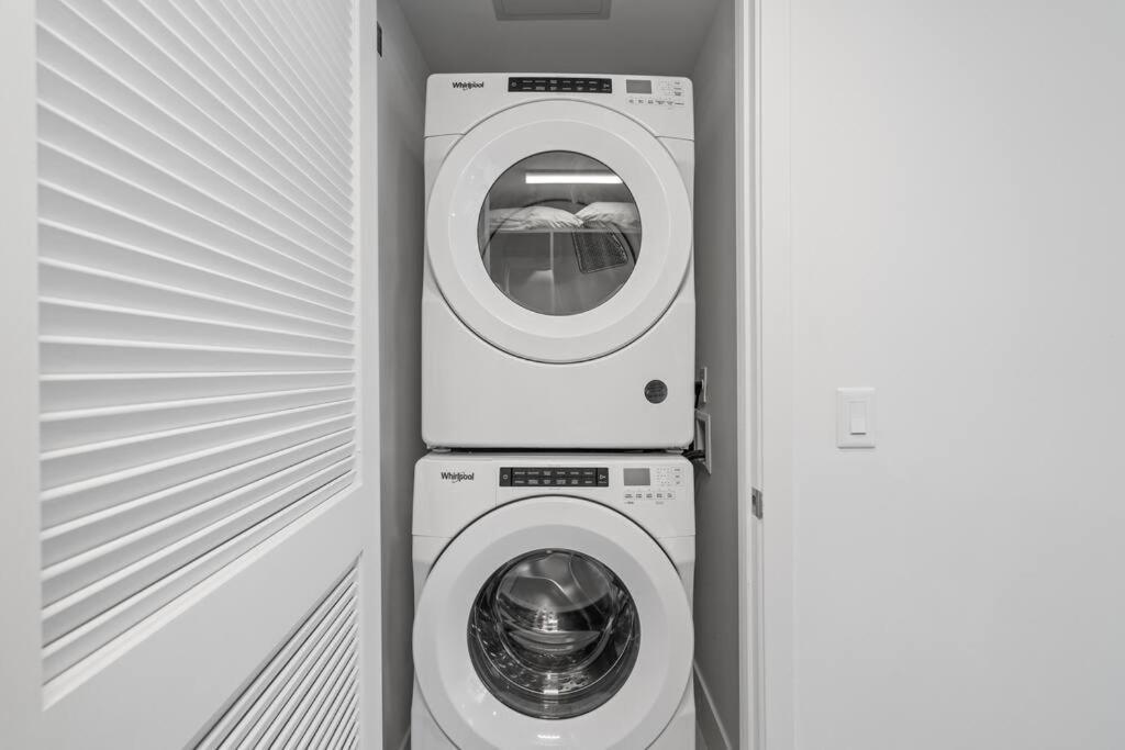 Apartment New Luxury At Downtown Miami