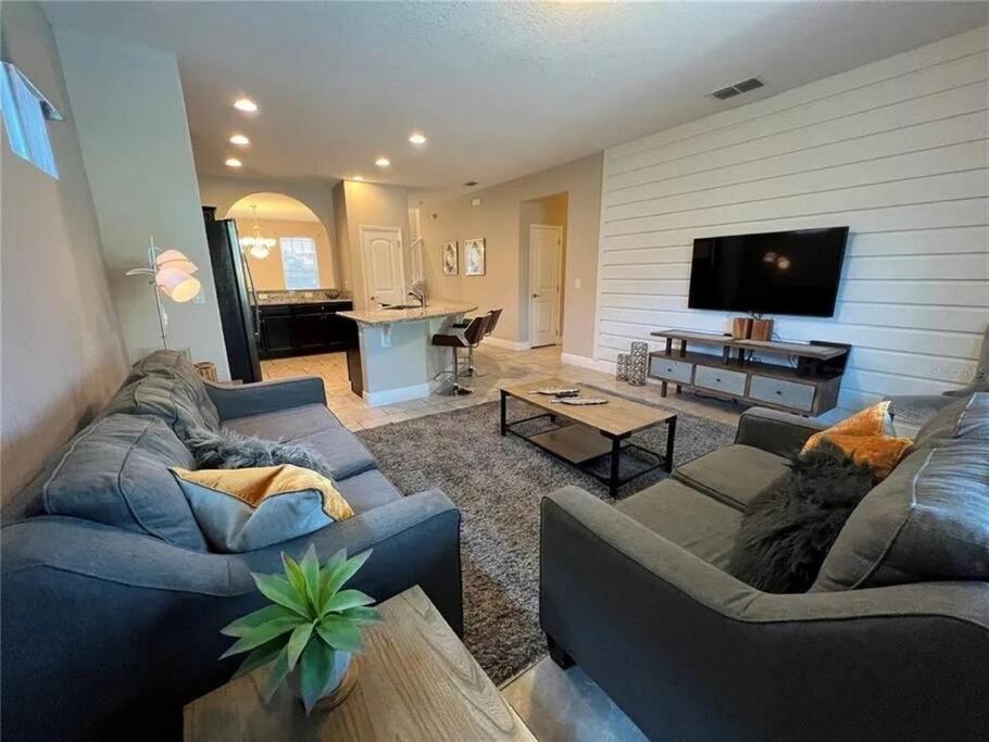 Holiday home 5180 Spectacular 5bd4ba- Private Pool&spa Davenport
