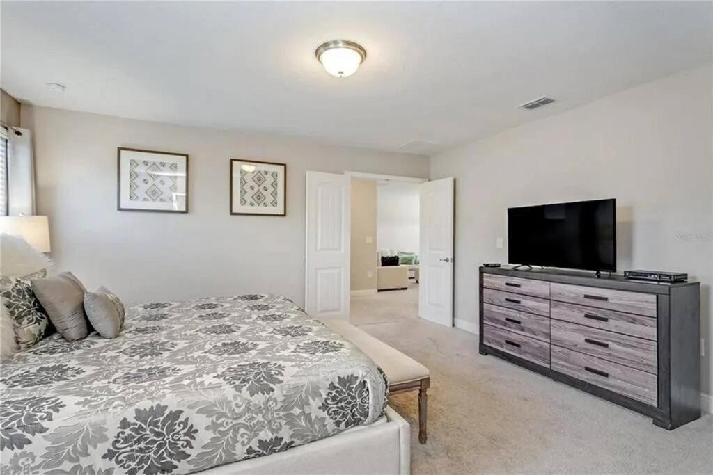 5180 Spectacular 5bd4ba- Private Pool&spa * Davenport