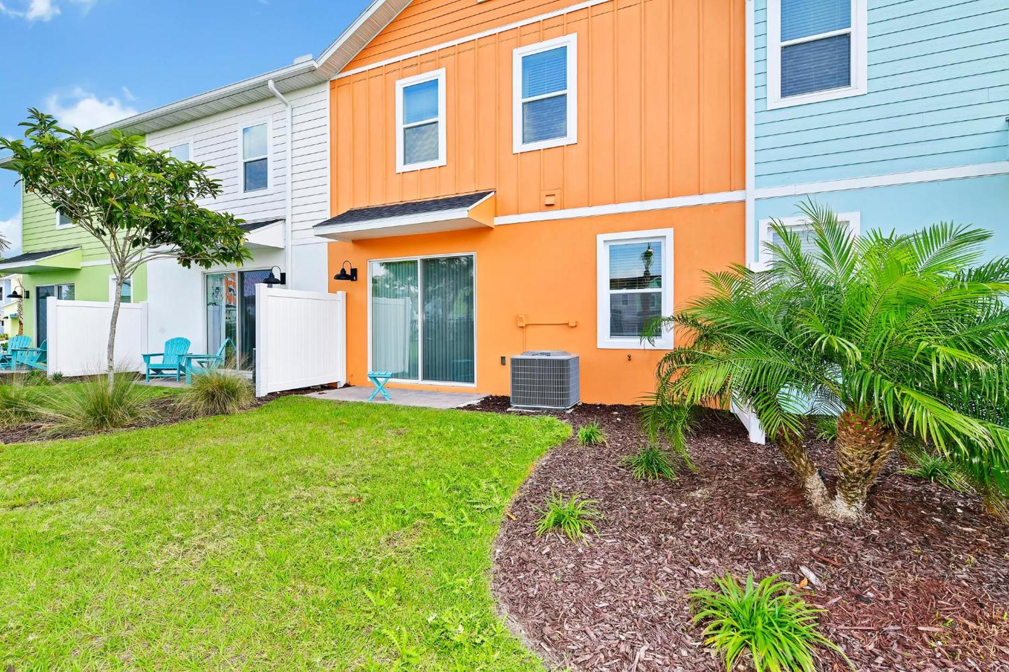 Tropical Orange Near With Margaritaville - 2920cs *