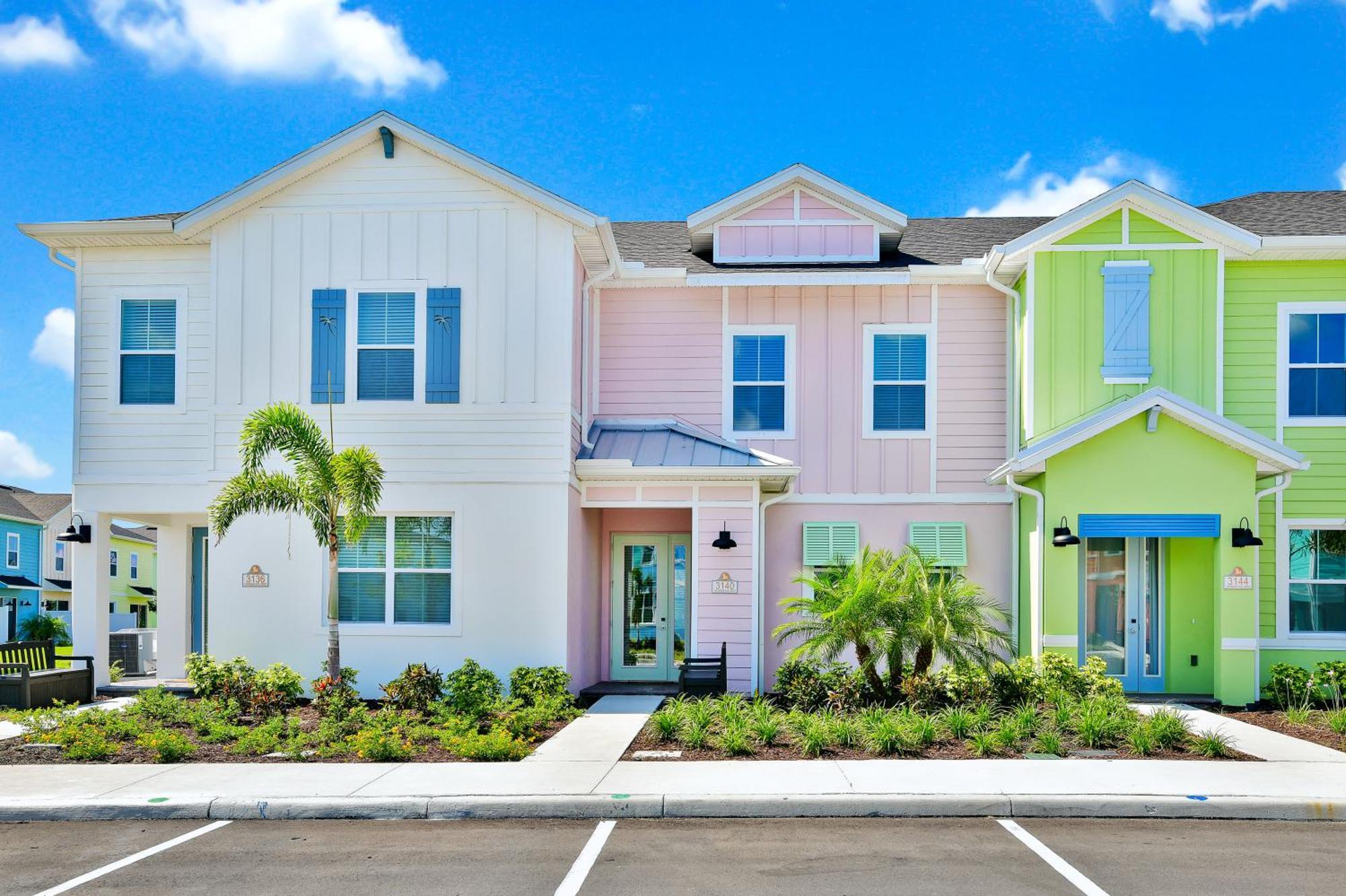Colorful Near With Margaritaville Access - 3140cs