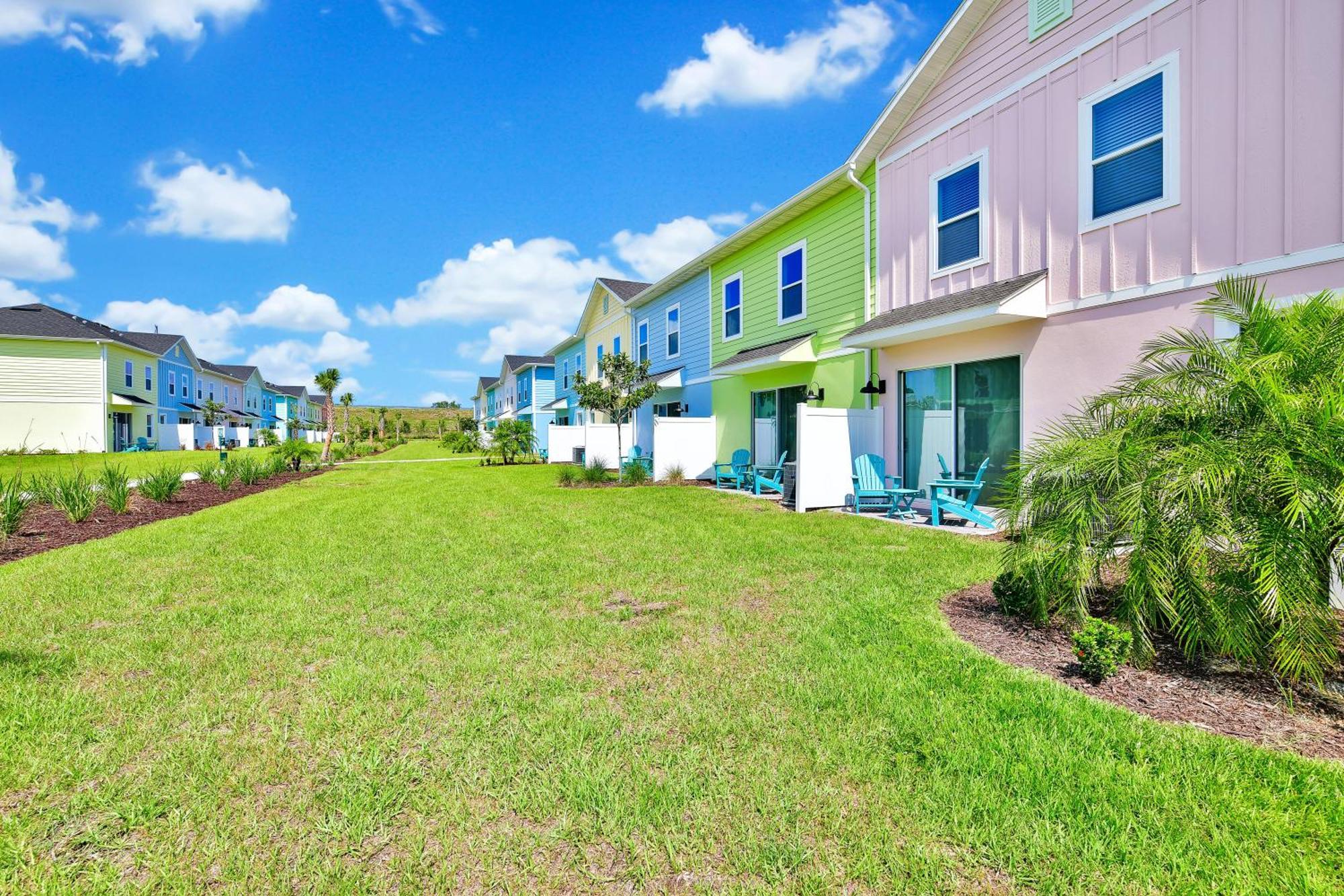 Villa Colorful Near With Margaritaville Access - 3140cs *
