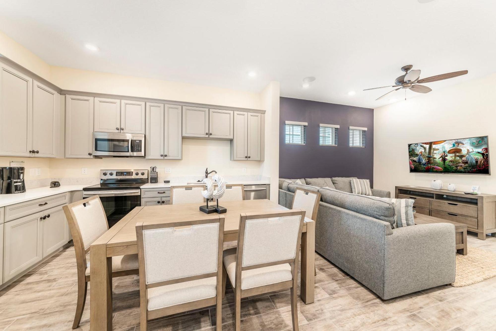 Holiday home Seven Saturdays Near With Margaritaville Access - 3032sp *