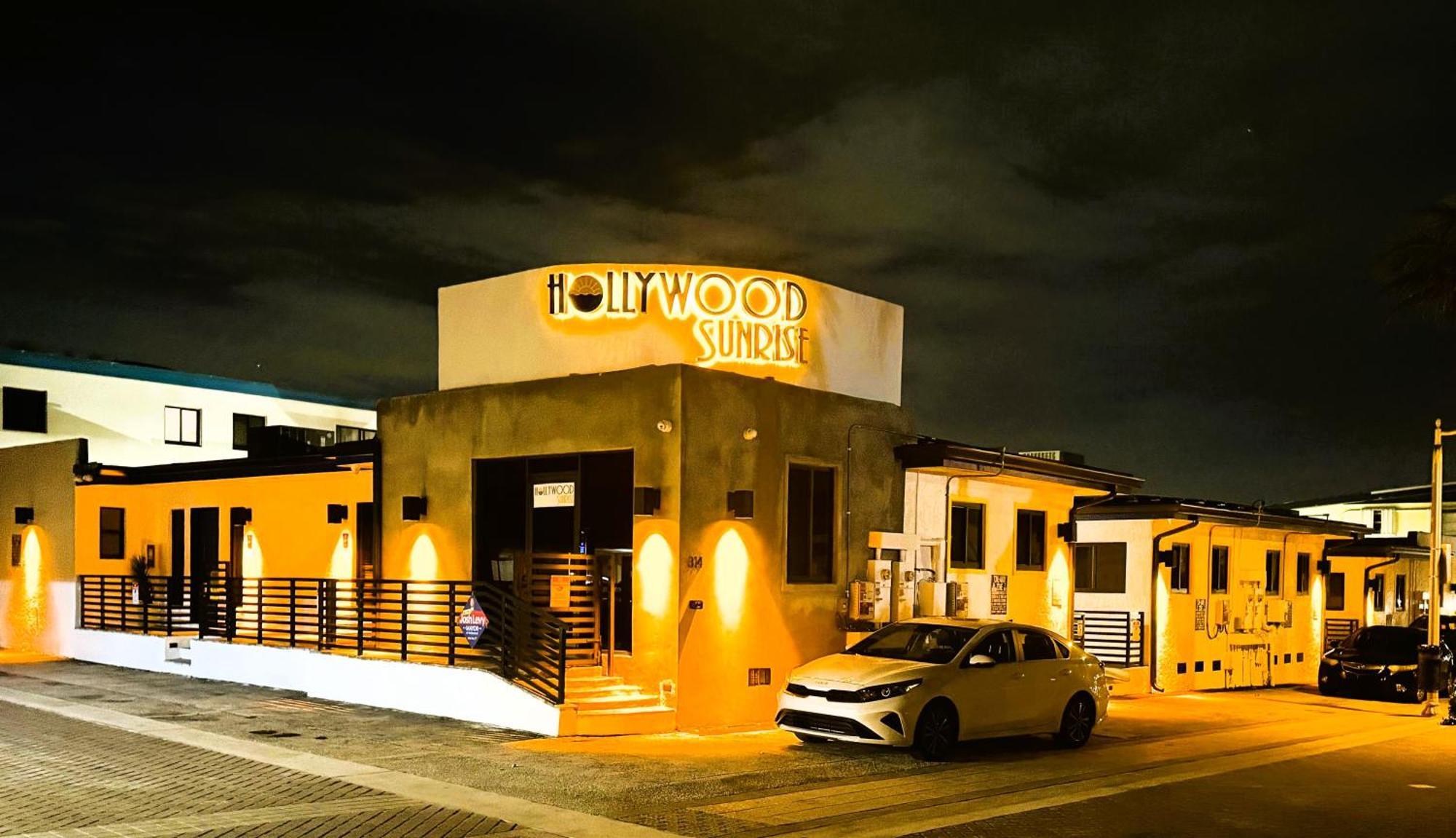 Sunrise 3* Hollywood