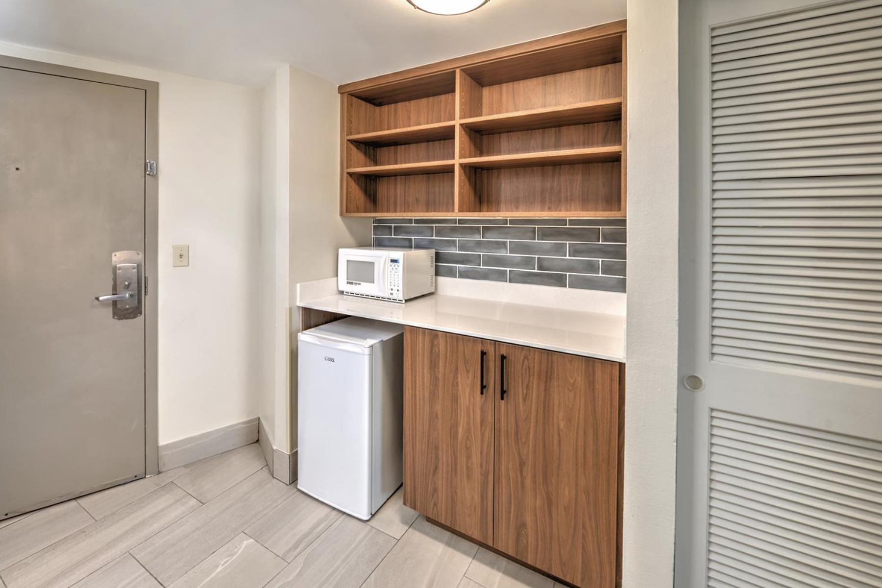 Hotel Bahama House - Daytona Shores 3*