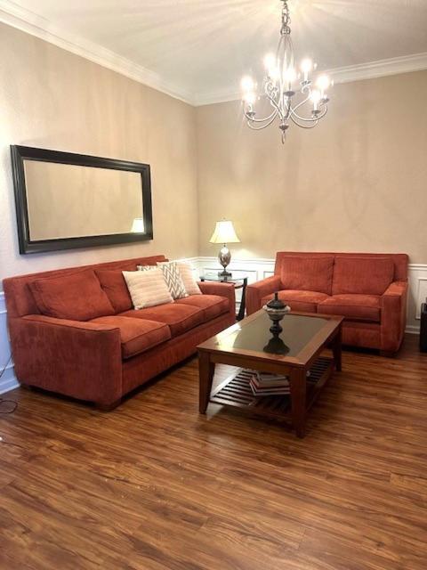 Fantastic Vista Cay: Luxury Poolside Near Theme Parks & Convention Center Orlando