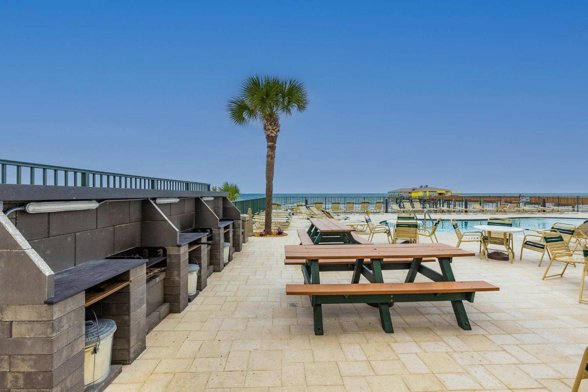 Coastal Chic At Sunglow By Brightwild Apartment Daytona Beach Shores