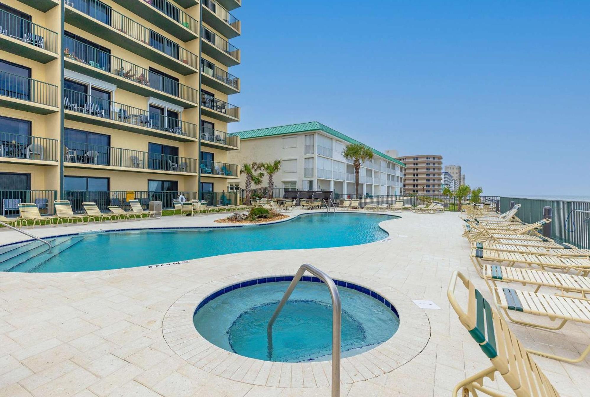 Coastal Chic At Sunglow By Brightwild * Daytona Beach Shores