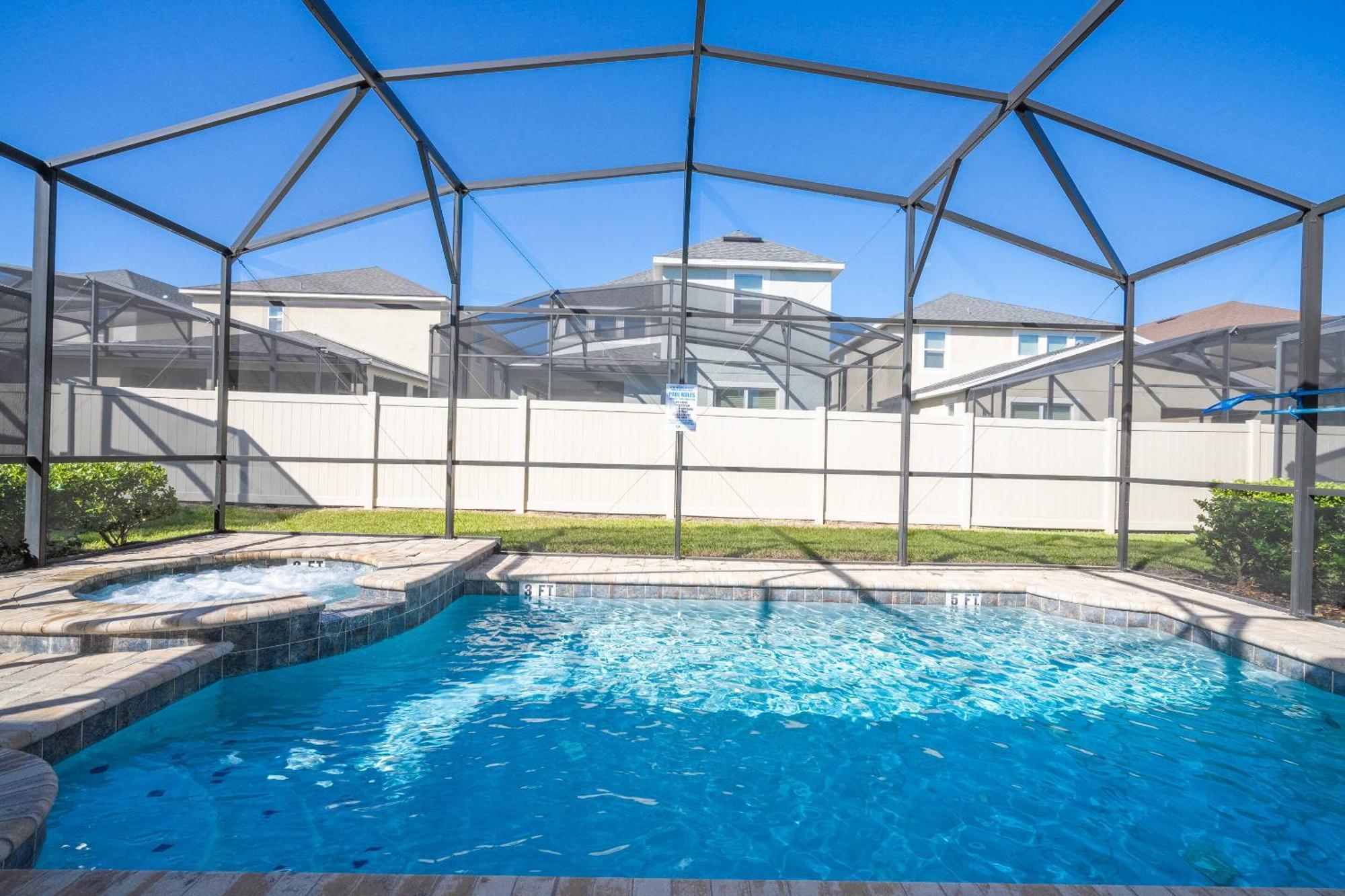 Dream Vacation 8 Milles From At Solara 1608