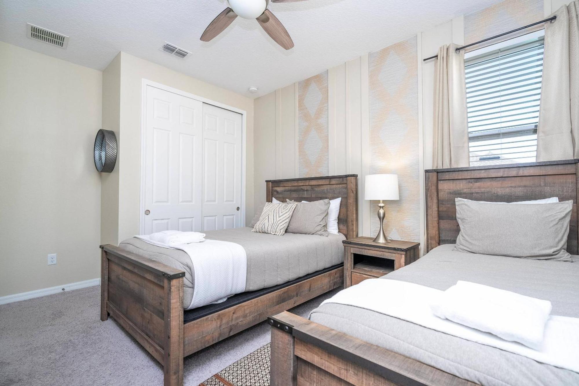 Dream Vacation 8 Milles From At Solara 1608 Holiday home