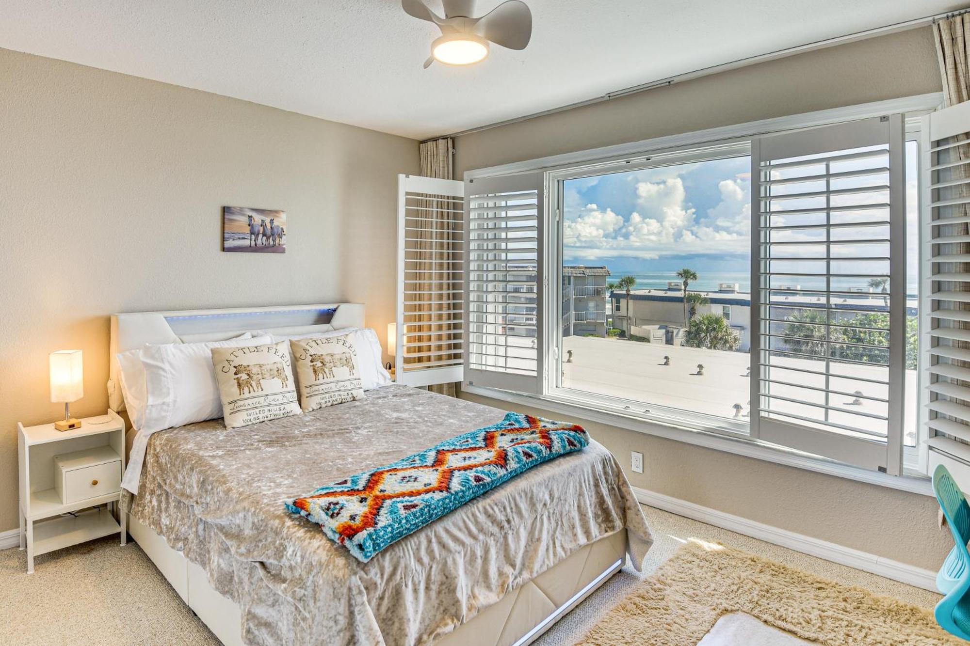 Apartment New Smyrna On Water Rest, Swim And Play New Smyrna Beach