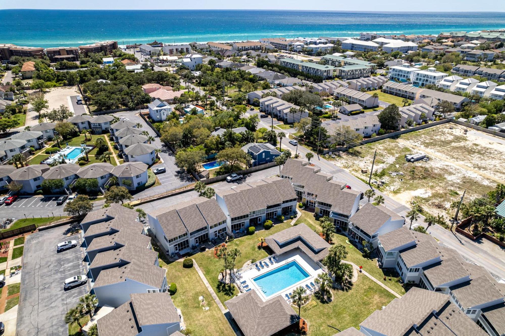 Inlet Reef 412- By Isle Apartment