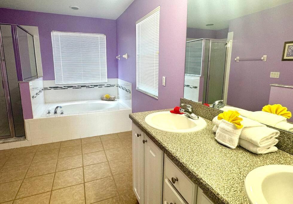 Holiday home Bohanan 5 Bed 3 Bath With Pool And Jacuzzi