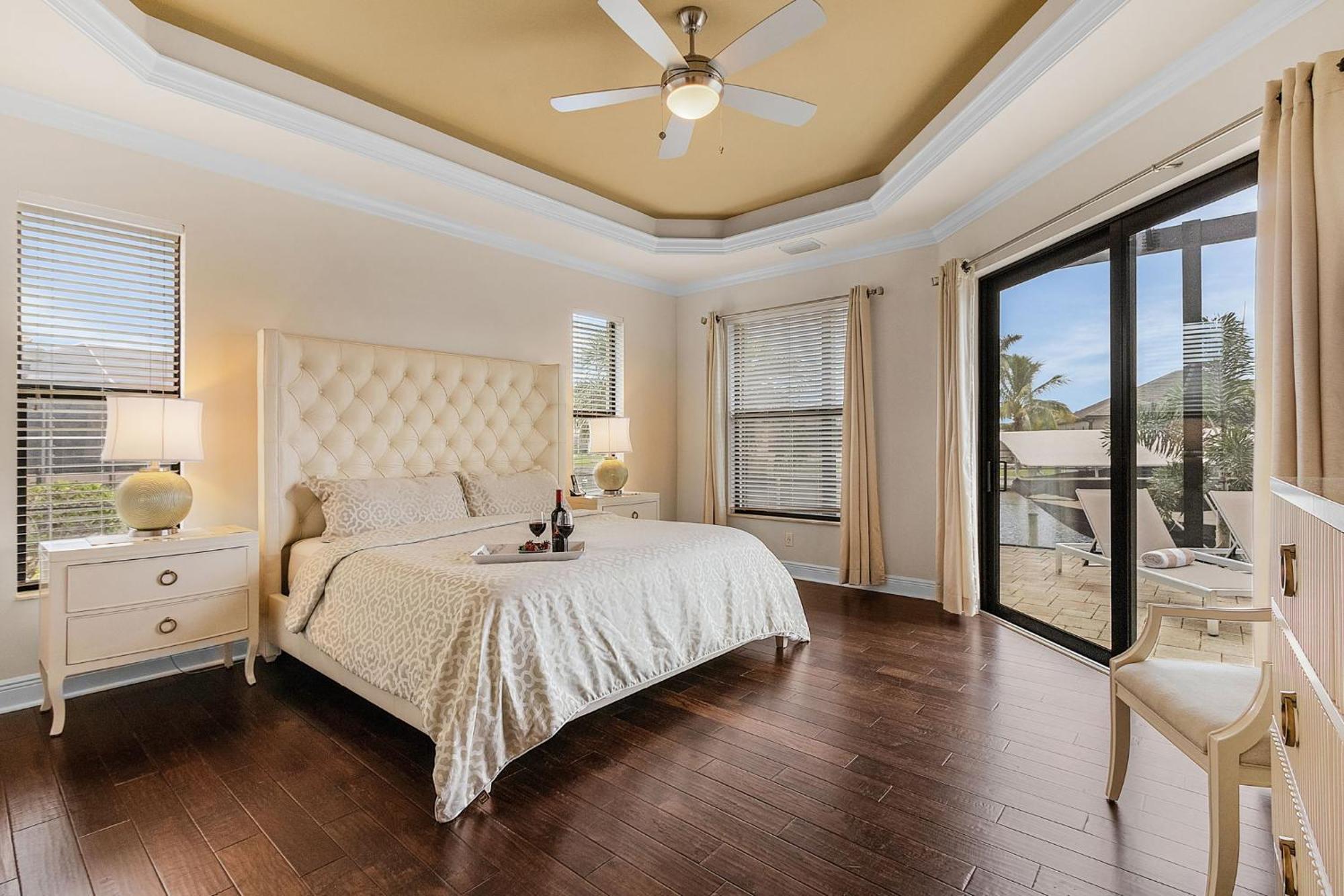 Holiday home Luxury, Sunsets, Heated Infinity Pool, Spa, Pool Table, Bikes & Kayaks - Coral Bay - Roelens Cape Coral