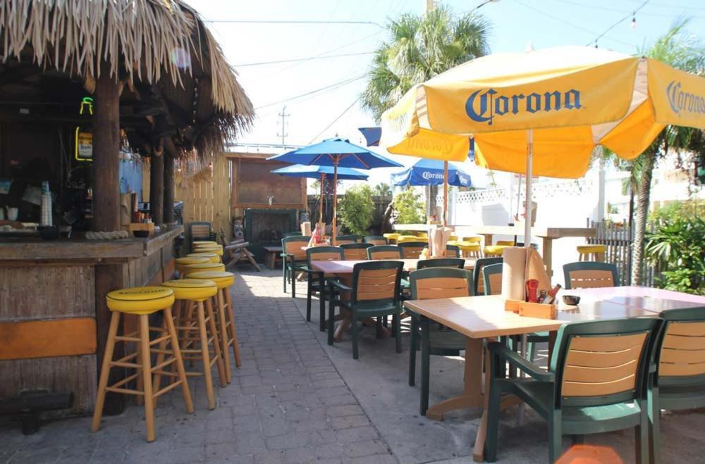 Newly Remodeled 8-steps To Path Of Beach! Unit D Siesta Key