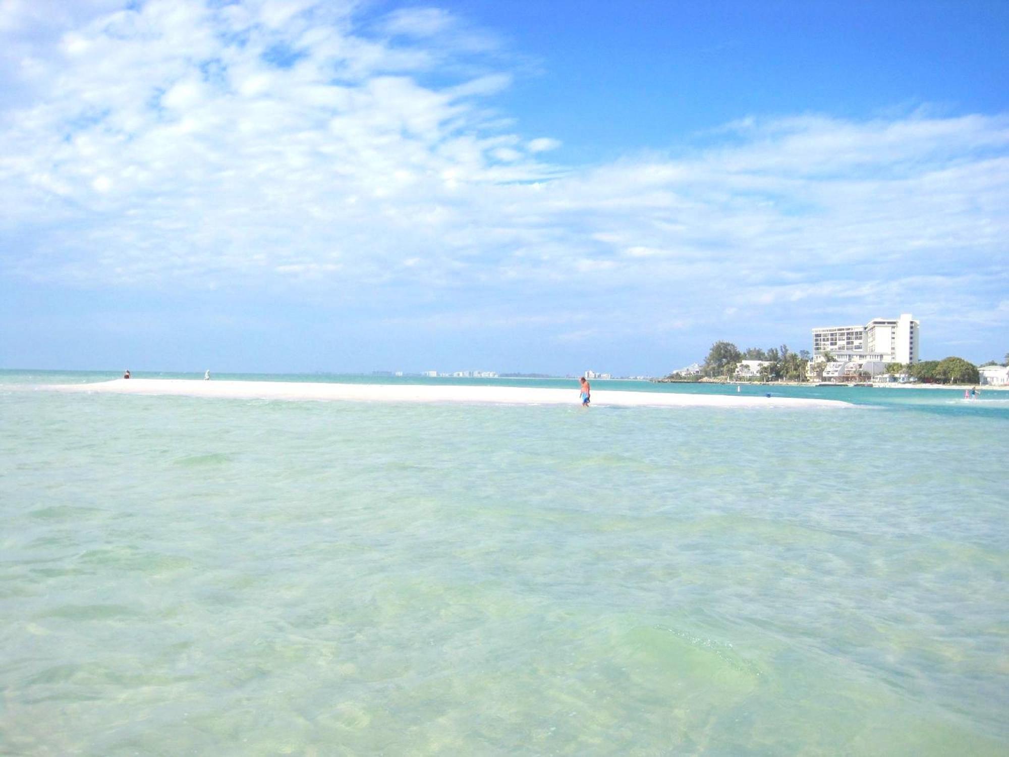 Newly Remodeled 8-steps To Path Of Beach! Unit D Siesta Key