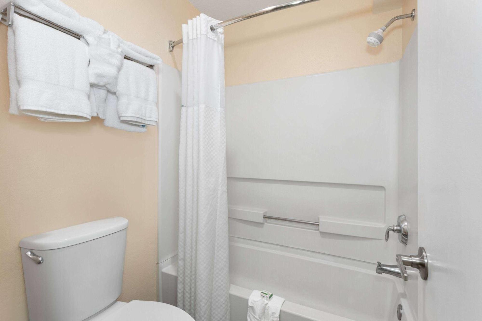 Hotel Baymont By Wyndham Punta Gorda/port Charlotte 2*