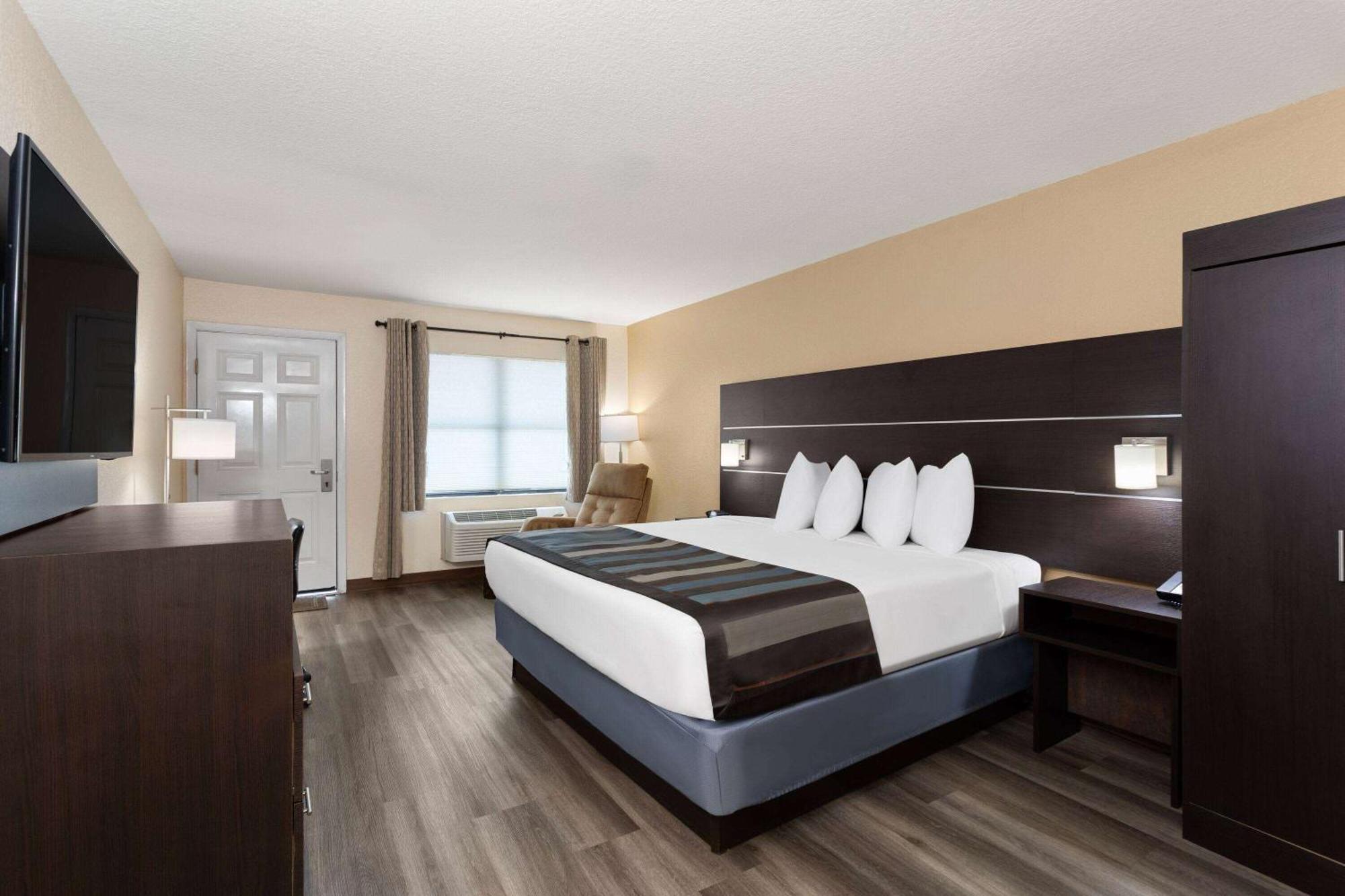 Hotel Baymont By Wyndham Punta Gorda/port Charlotte Punta Gorda