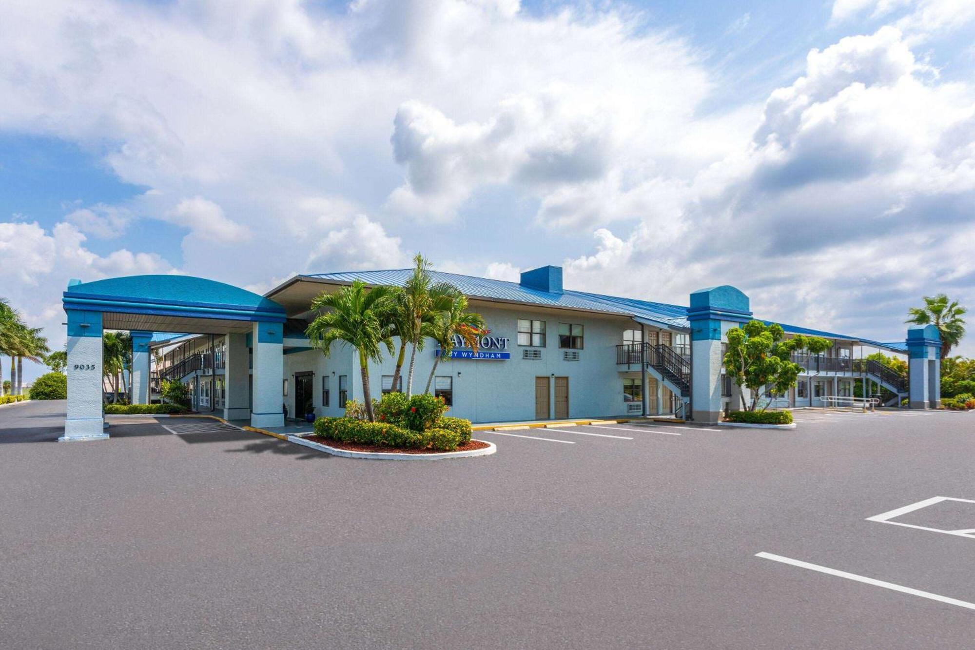 Baymont By Wyndham Punta Gorda/port Charlotte