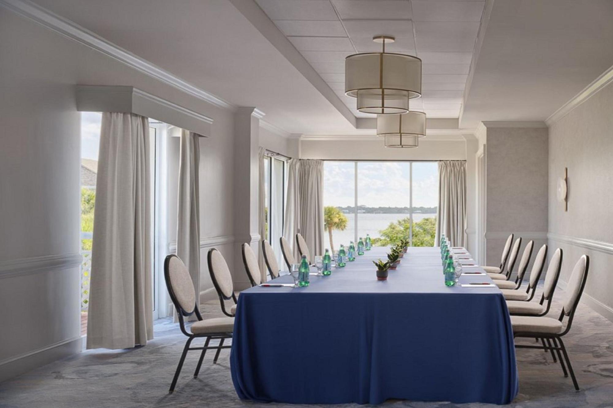 Marriott Hutchinson Island Resort, Golf & Marina Hotel 3*
