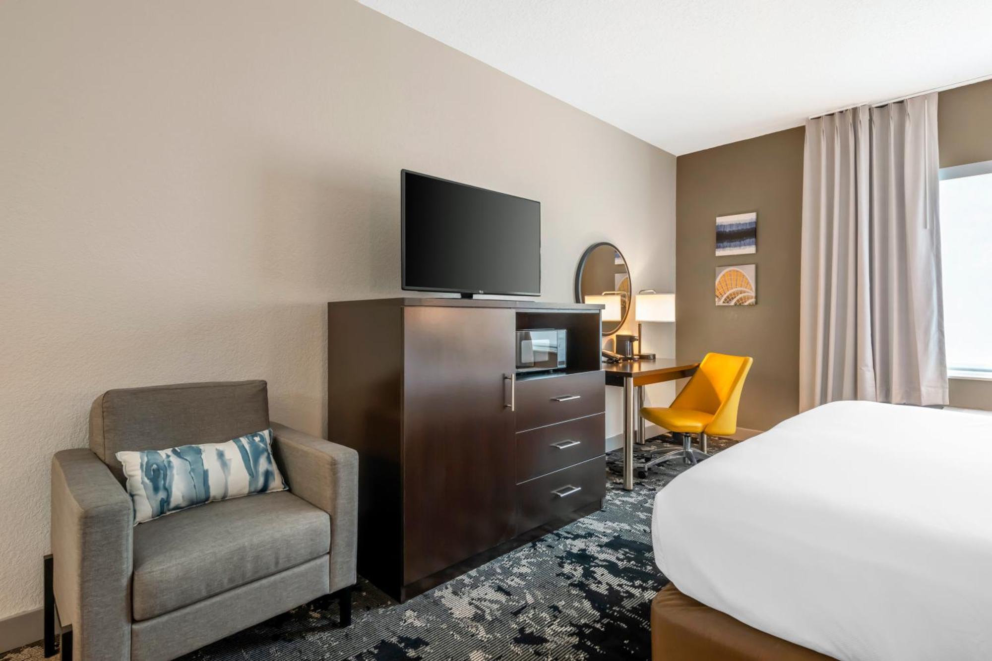 Comfort & Near Universal Resort-convention Ctr Hotel