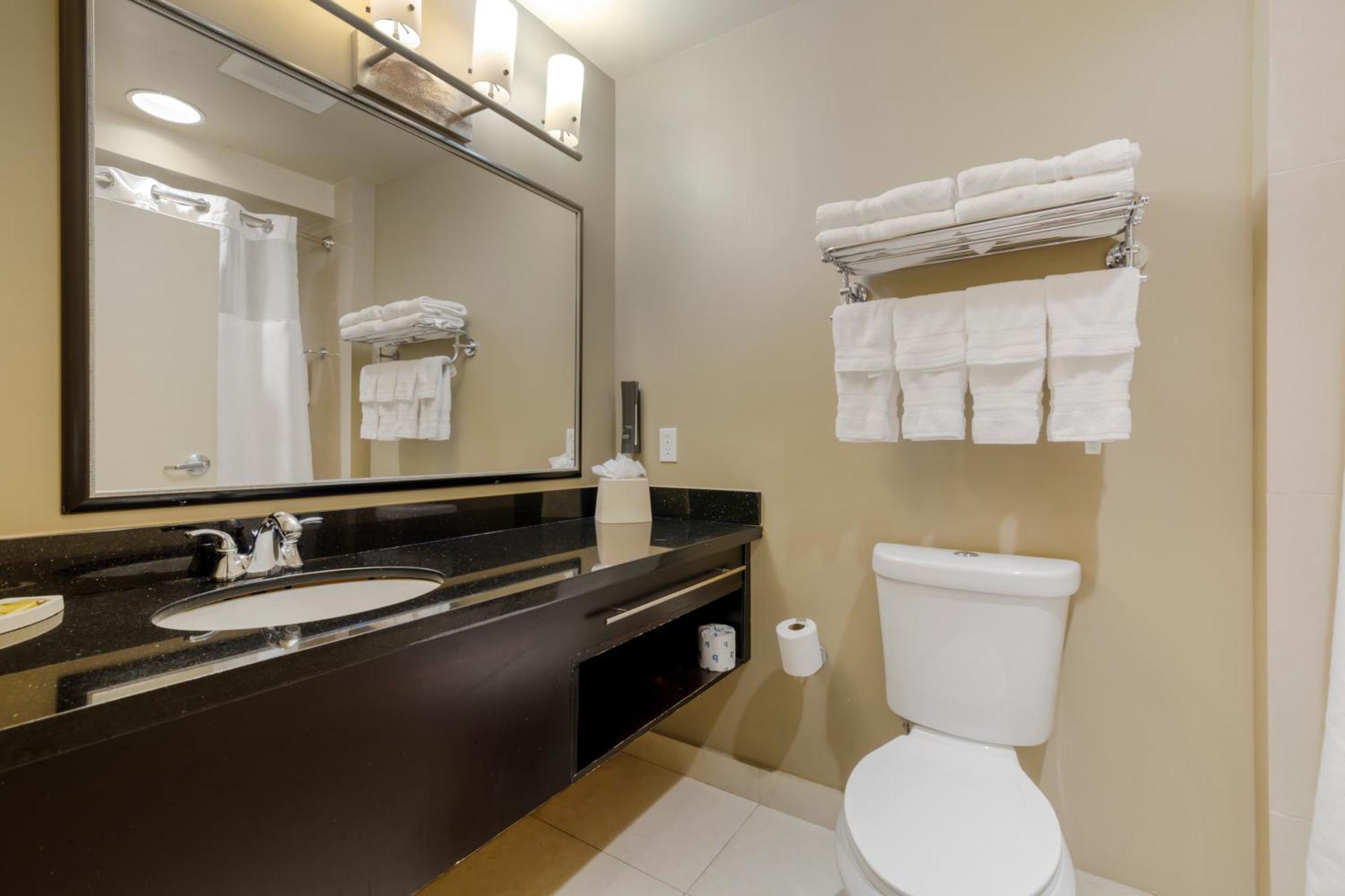 Hotel Western Miami Airport North & 3*