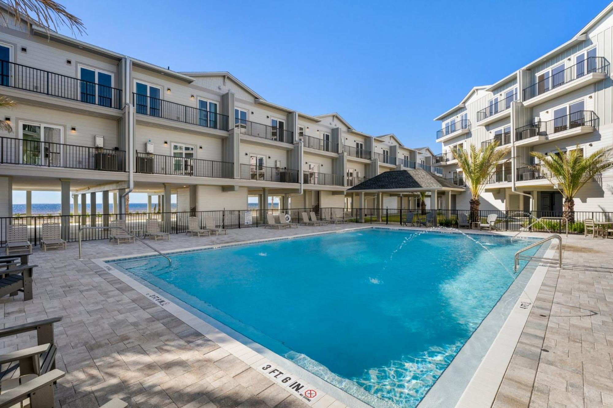 Woofs And Waves By Pristine Vacation * Cape San Blas