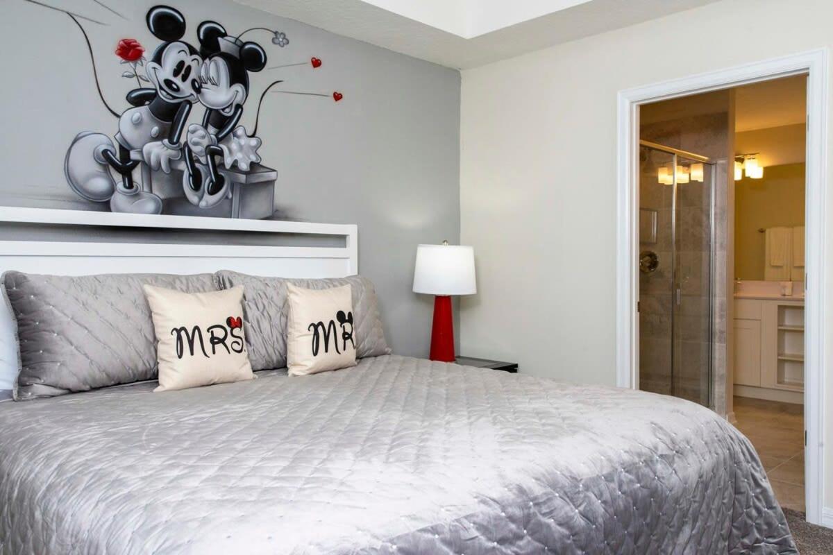 Luxurious 2 Bd Close To @ Storey 204p Holiday home