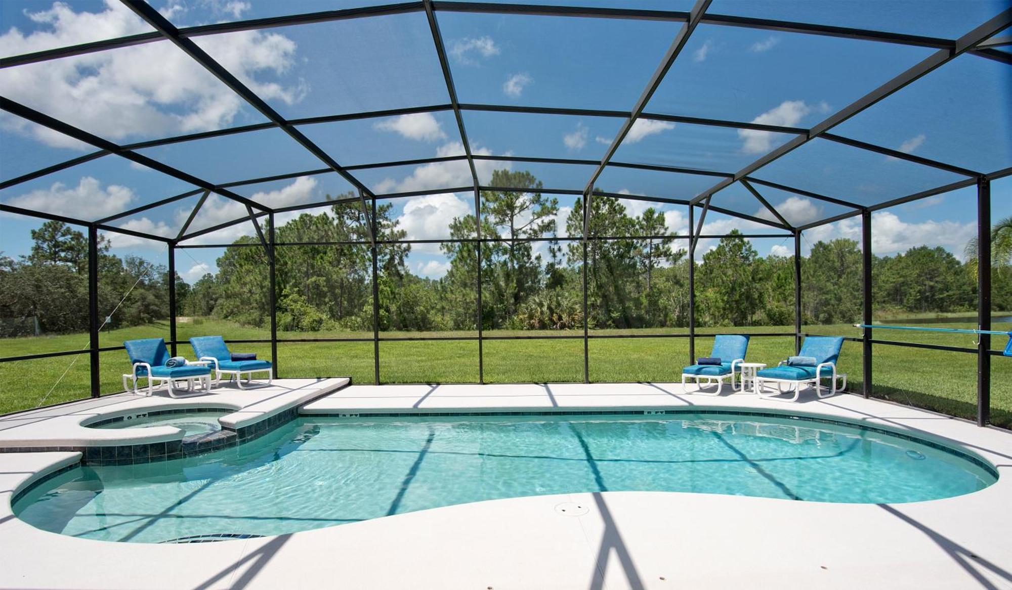 #291-spacious With Private South Facing Pool And And No Rear Neighbors *