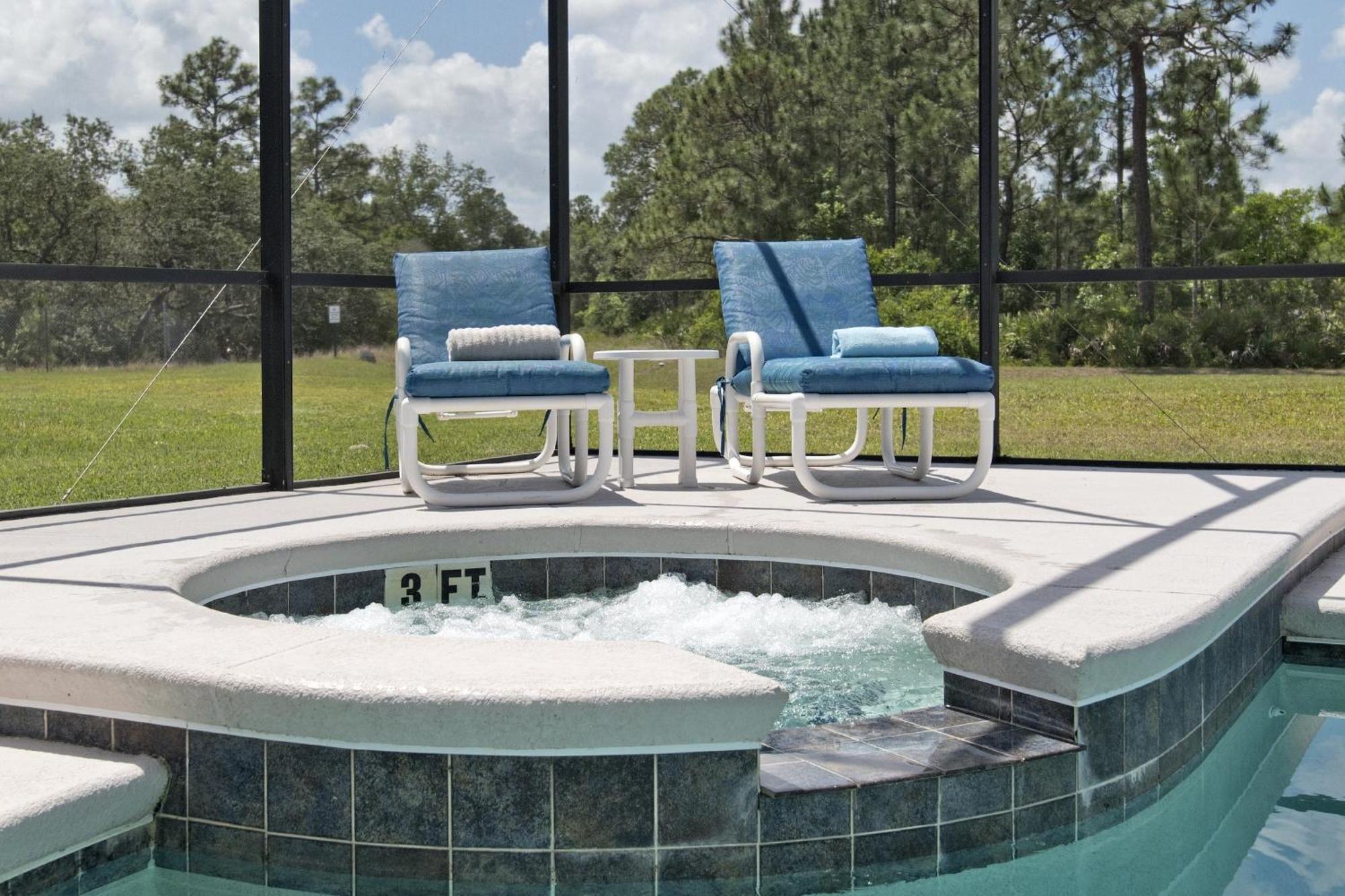 #291-spacious With Private South Facing Pool And And No Rear Neighbors *
