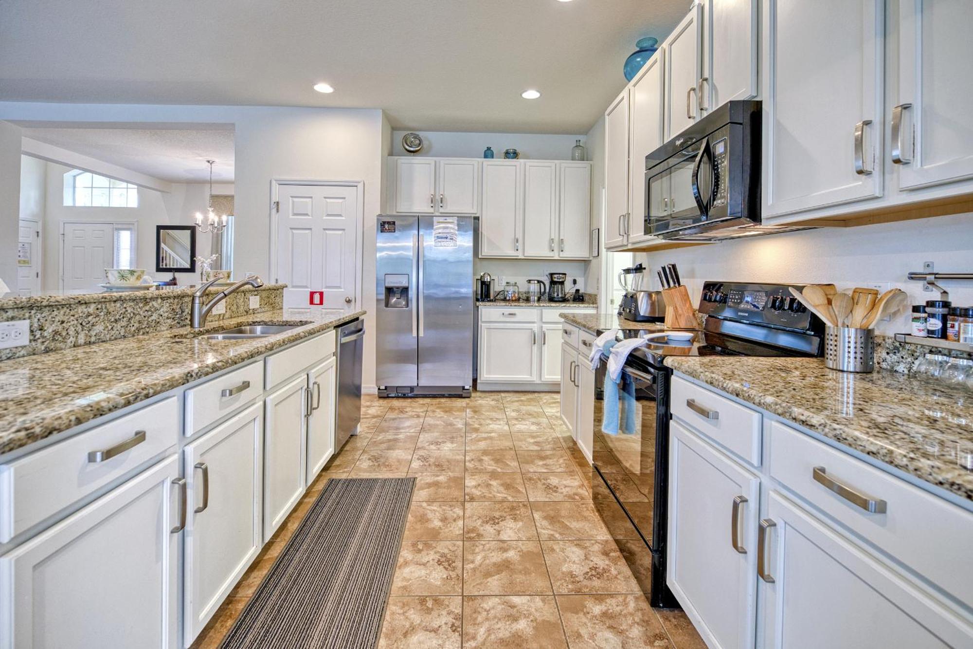 Villa #291-spacious With Private South Facing Pool And And No Rear Neighbors Davenport