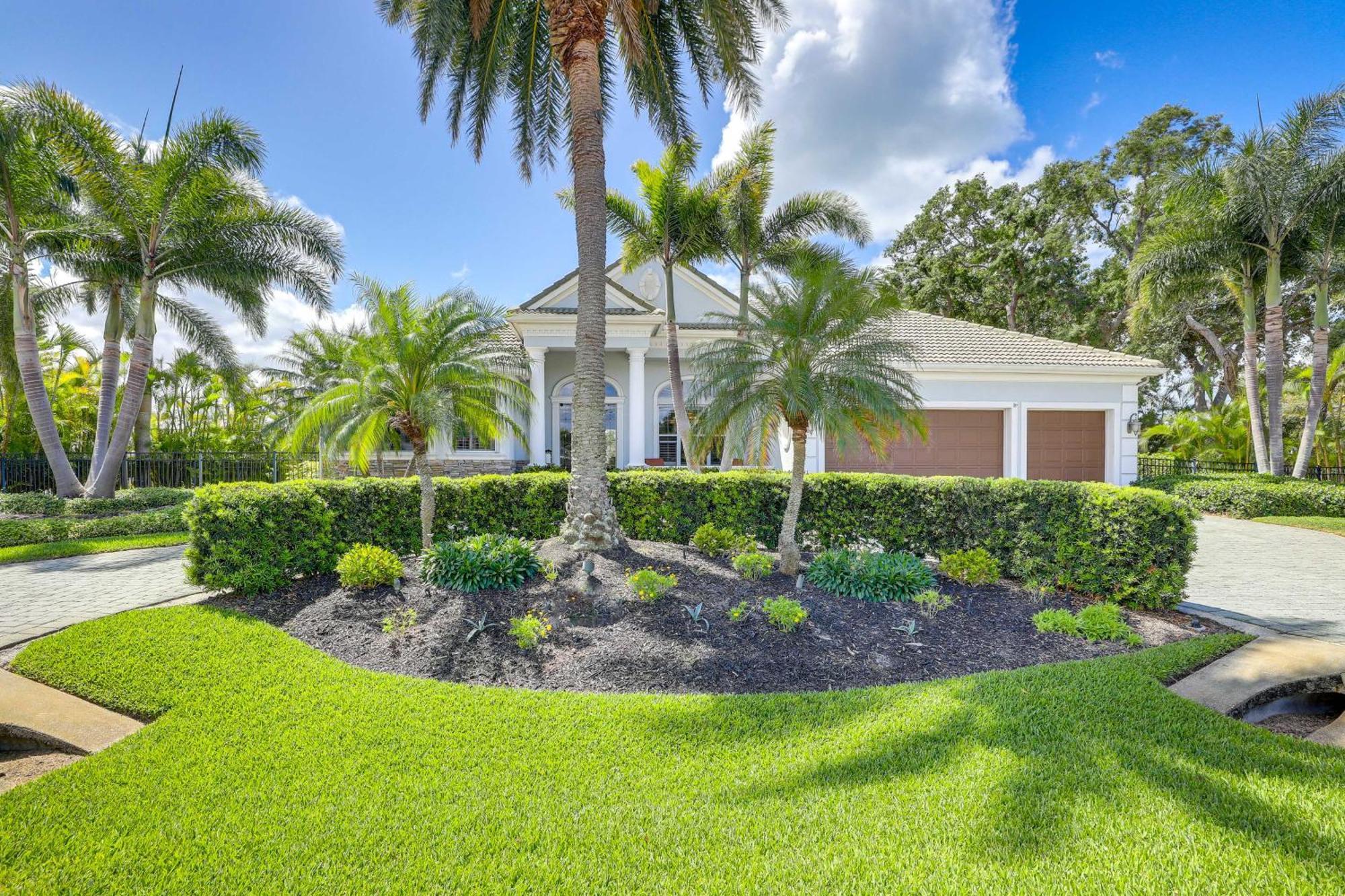 Holiday home Luxe Bayfront Pool, Lanai! Sarasota