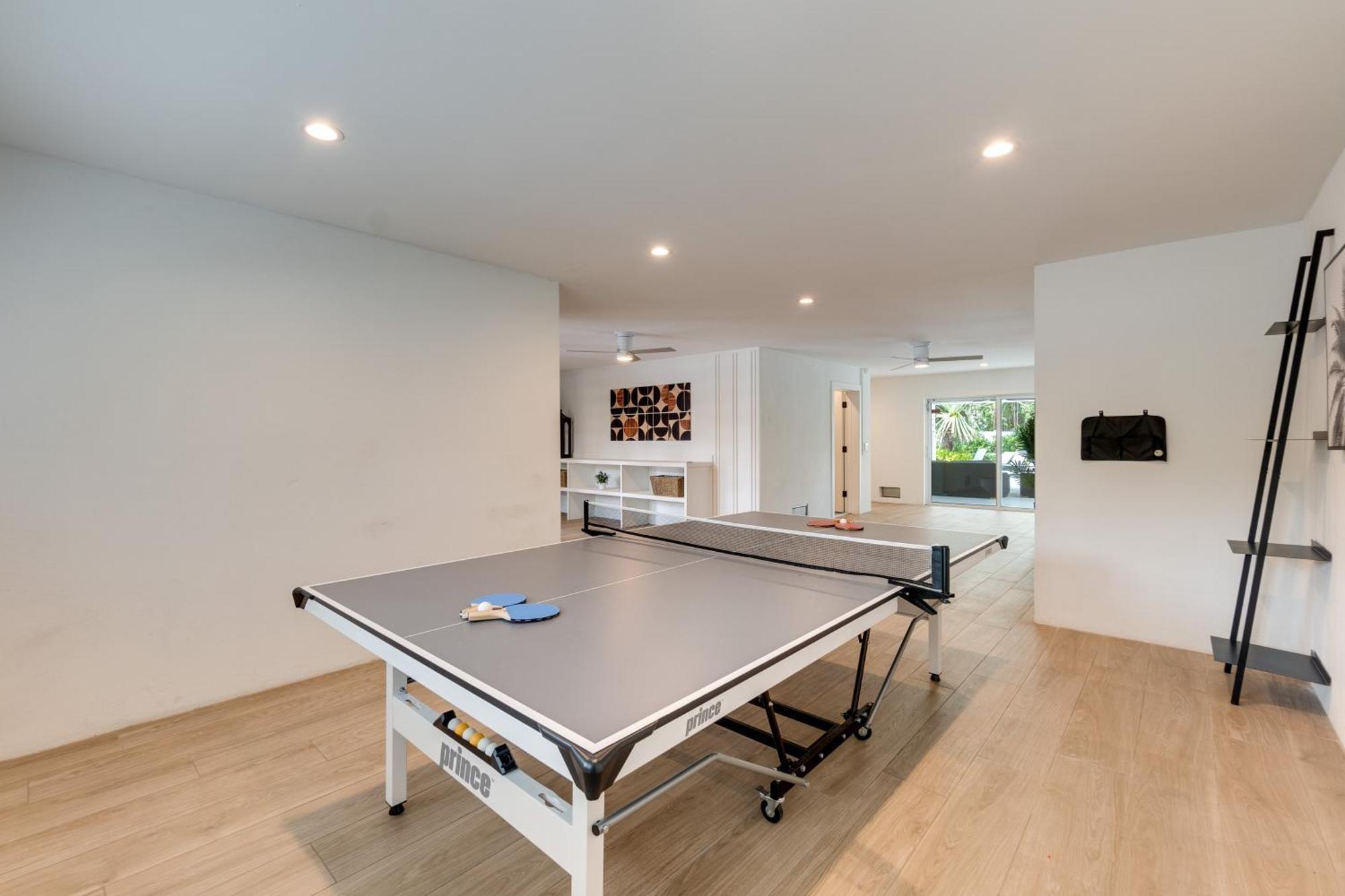 Compass Rose, 9 Bed, 8,5 Bath With Amazing Views! *