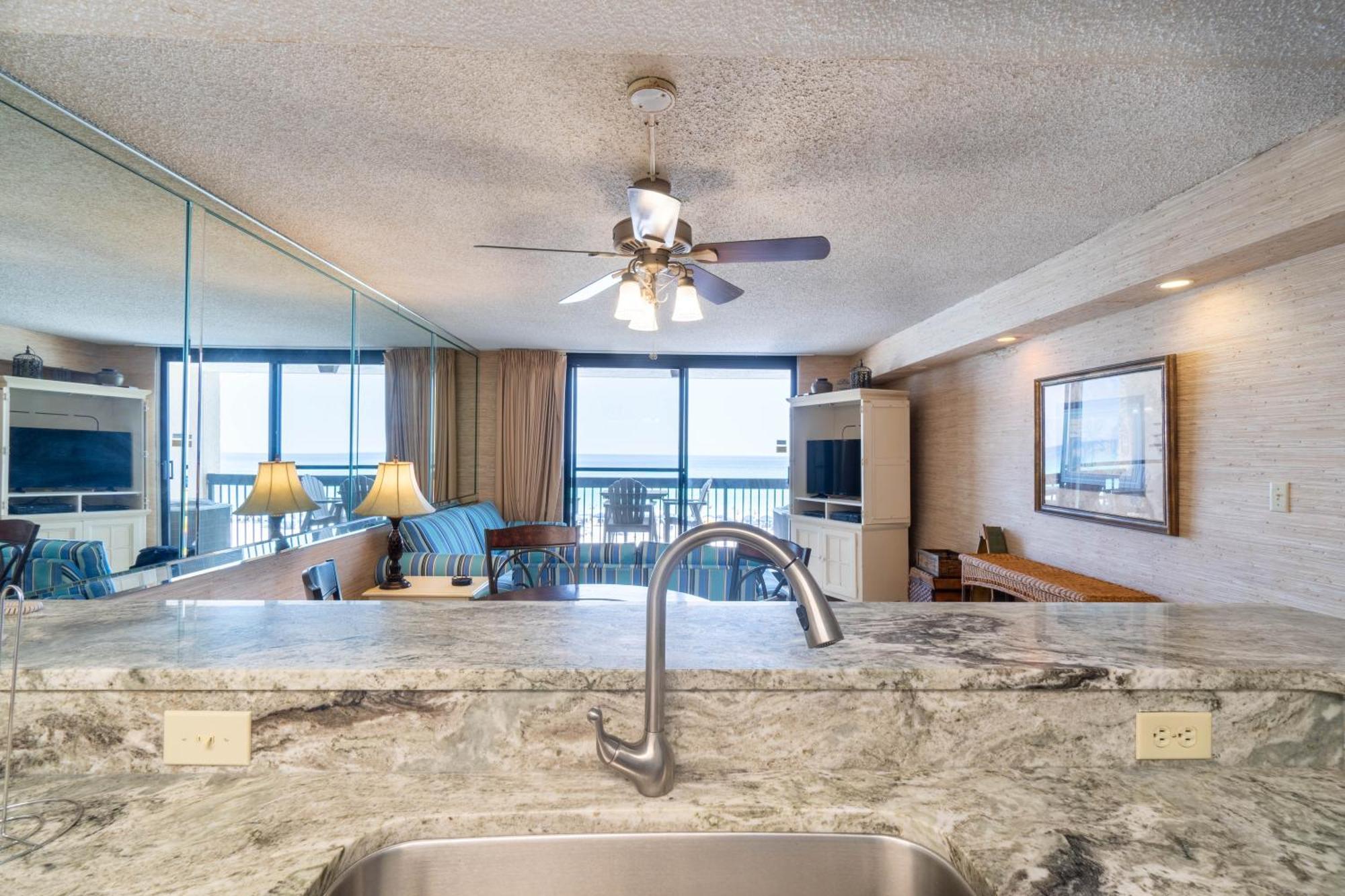 Aparthotel Splash Into Sundestin