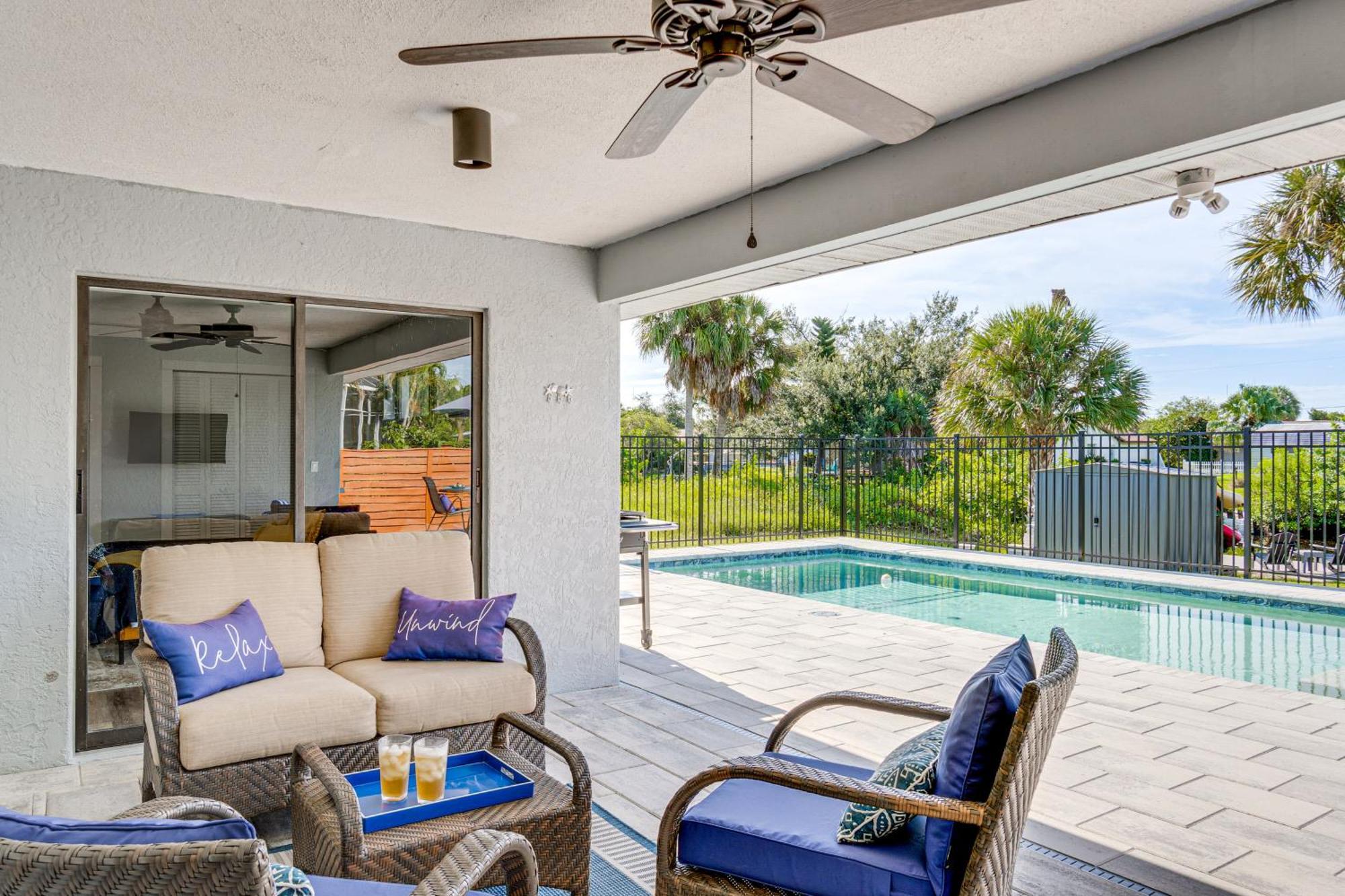 Private Pool And Dock Relaxing Oasis Holiday home