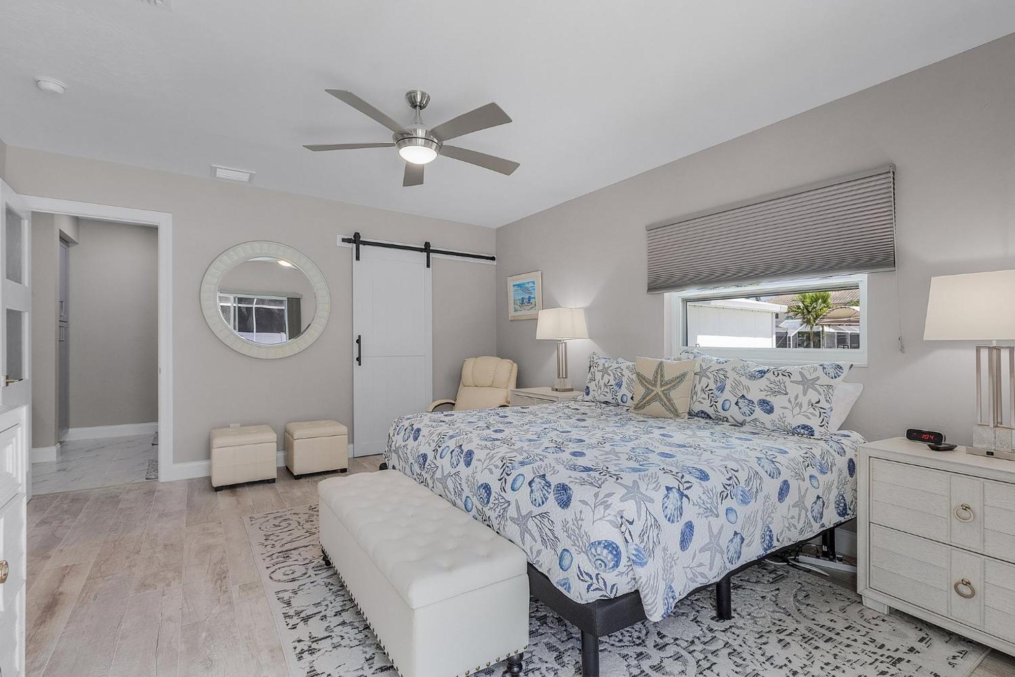 Holiday home Gulf Access, Dock With Tiki, Heated Pool And Spa, Putting - Sunrise Soiree - Roelens
