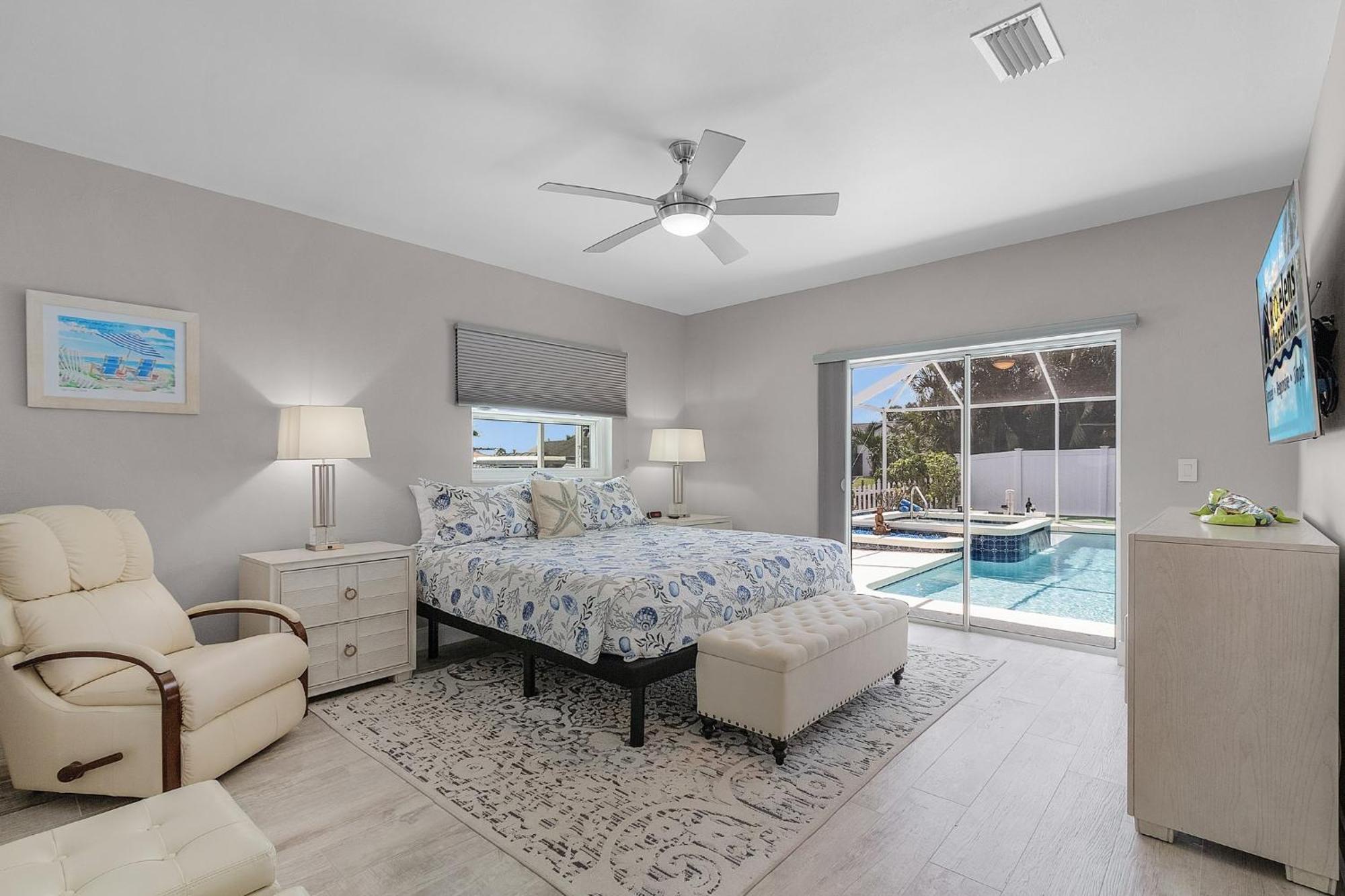 Gulf Access, Dock With Tiki, Heated Pool And Spa, Putting - Sunrise Soiree - Roelens Holiday home *