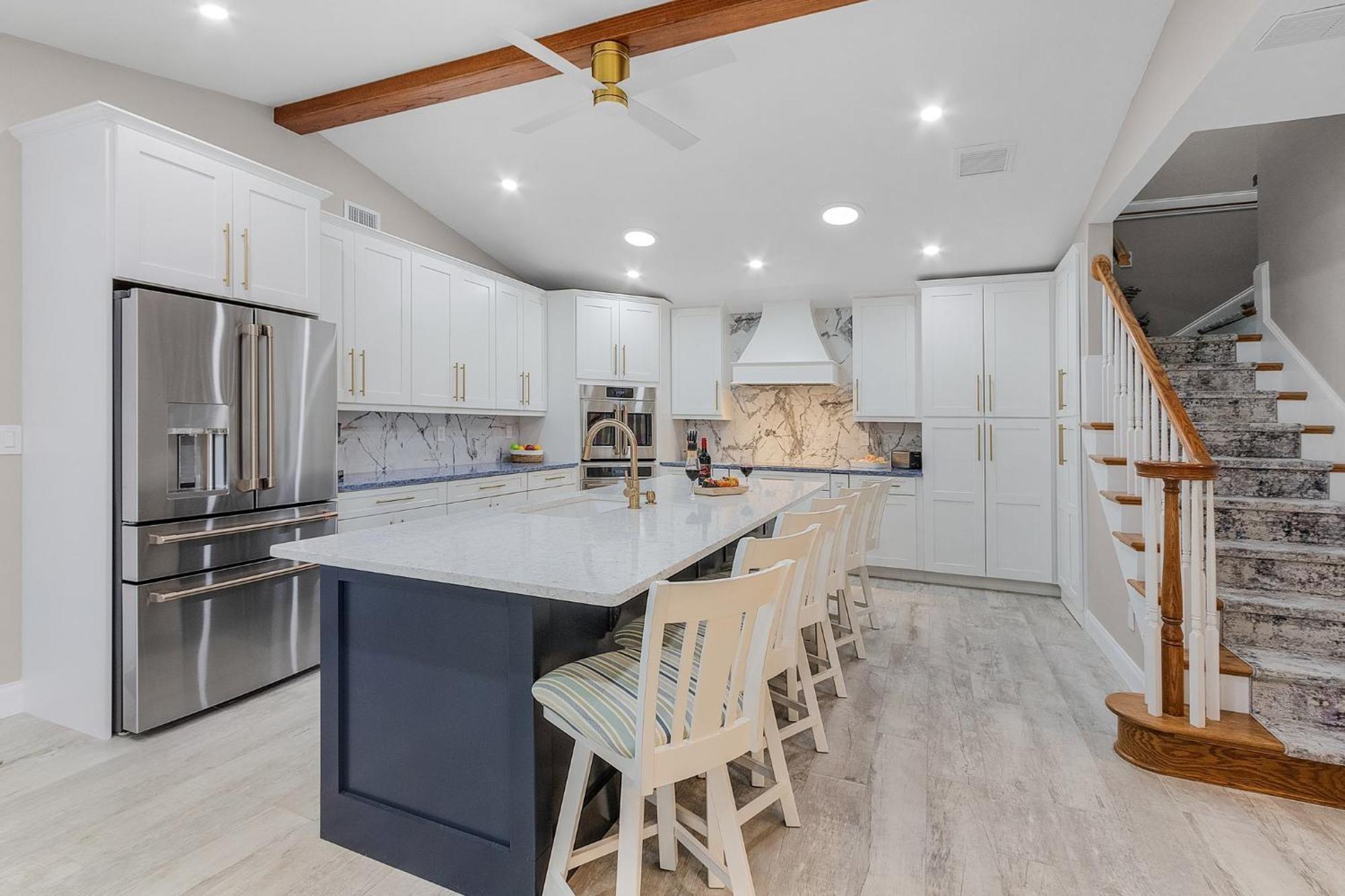 Holiday home Gulf Access, Dock With Tiki, Heated Pool And Spa, Putting - Sunrise Soiree - Roelens *