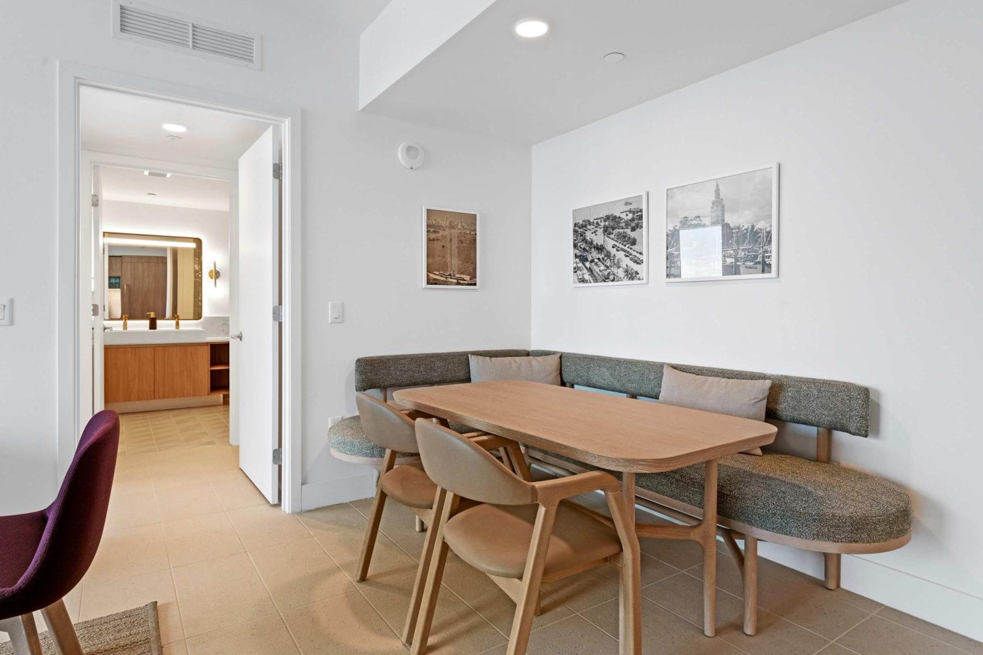 Orange Crush - Resort-style Amenities & Location * Miami