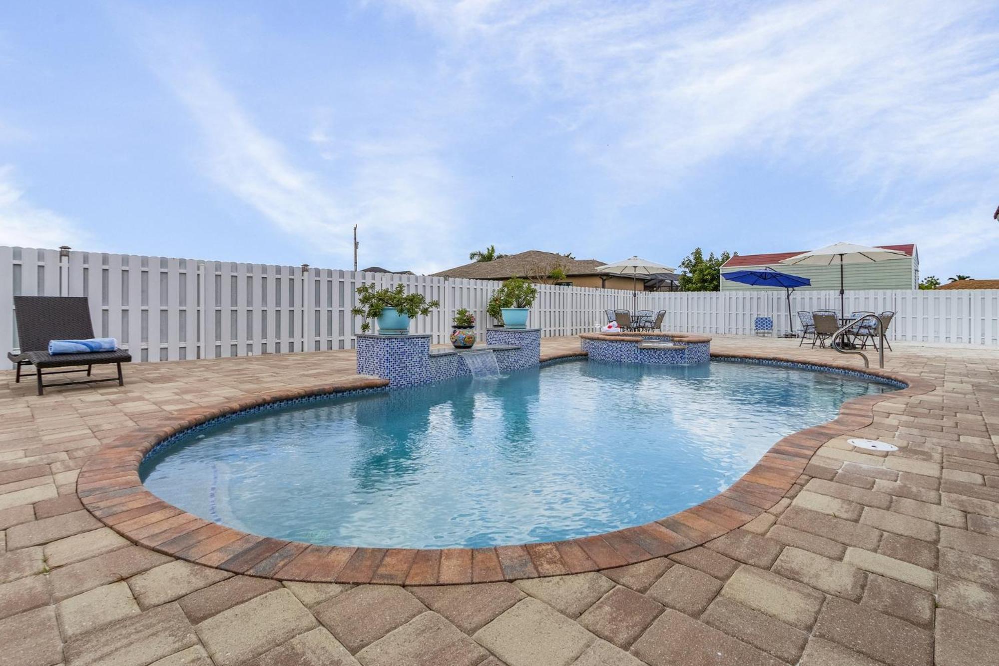 Find Sun & - Private Beach, Heated Pool & - Wanderlust - Roelens Holiday home Cape Coral