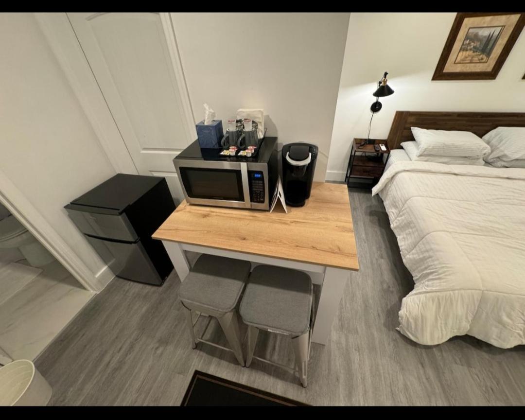 Guest house A *