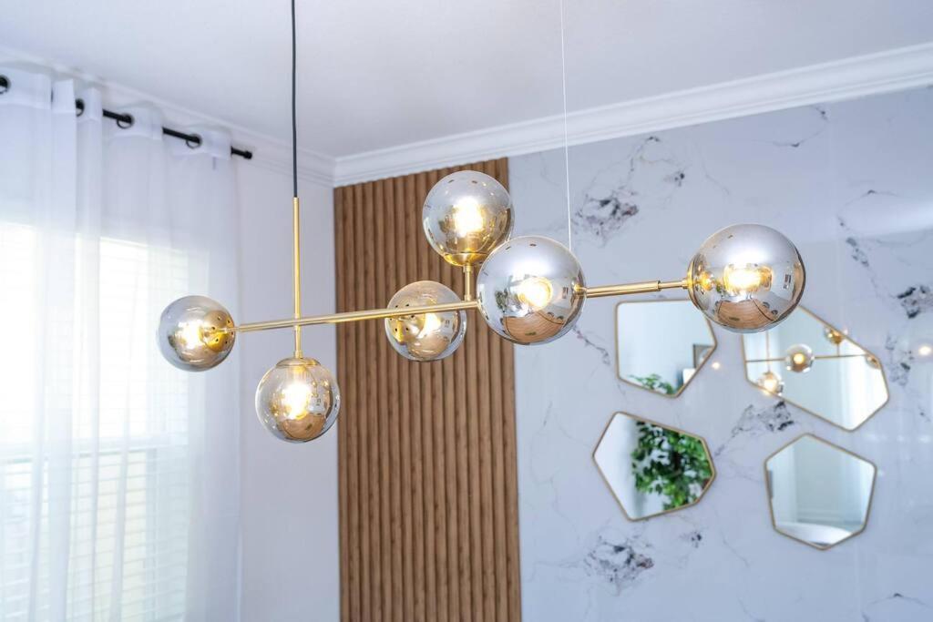 Holiday home Dluxx And Elegant For Perfect Vacation 8991