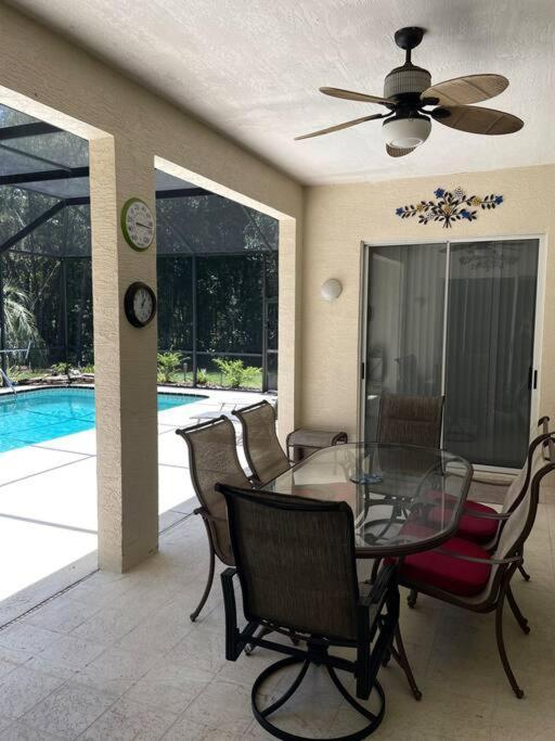 Holiday home Luxe In With Pool