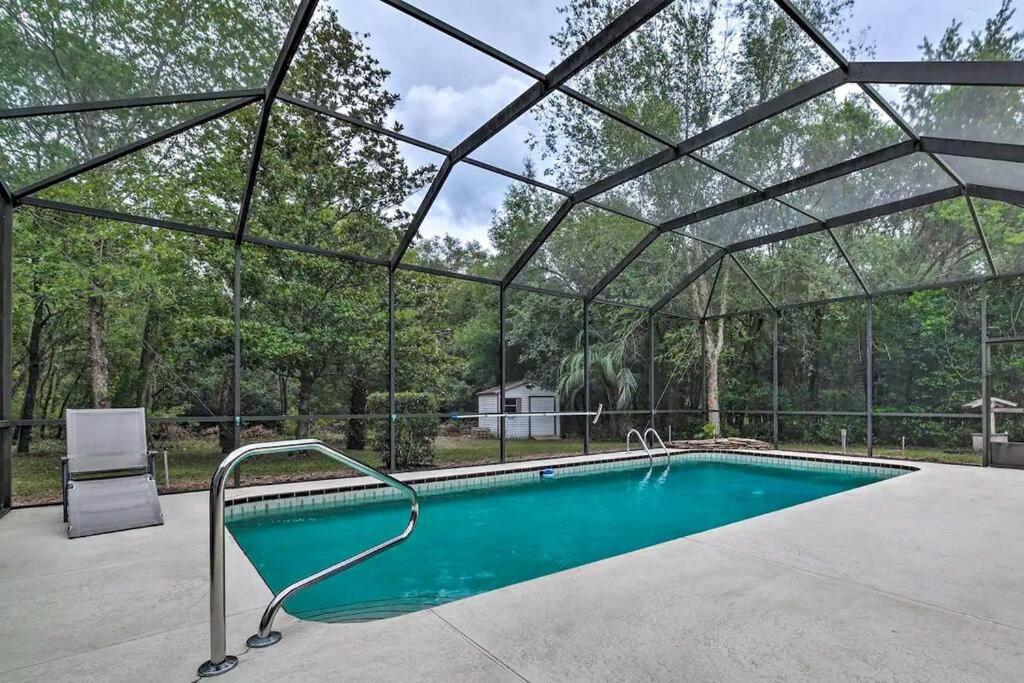 Luxe In With Pool Holiday home Lecanto