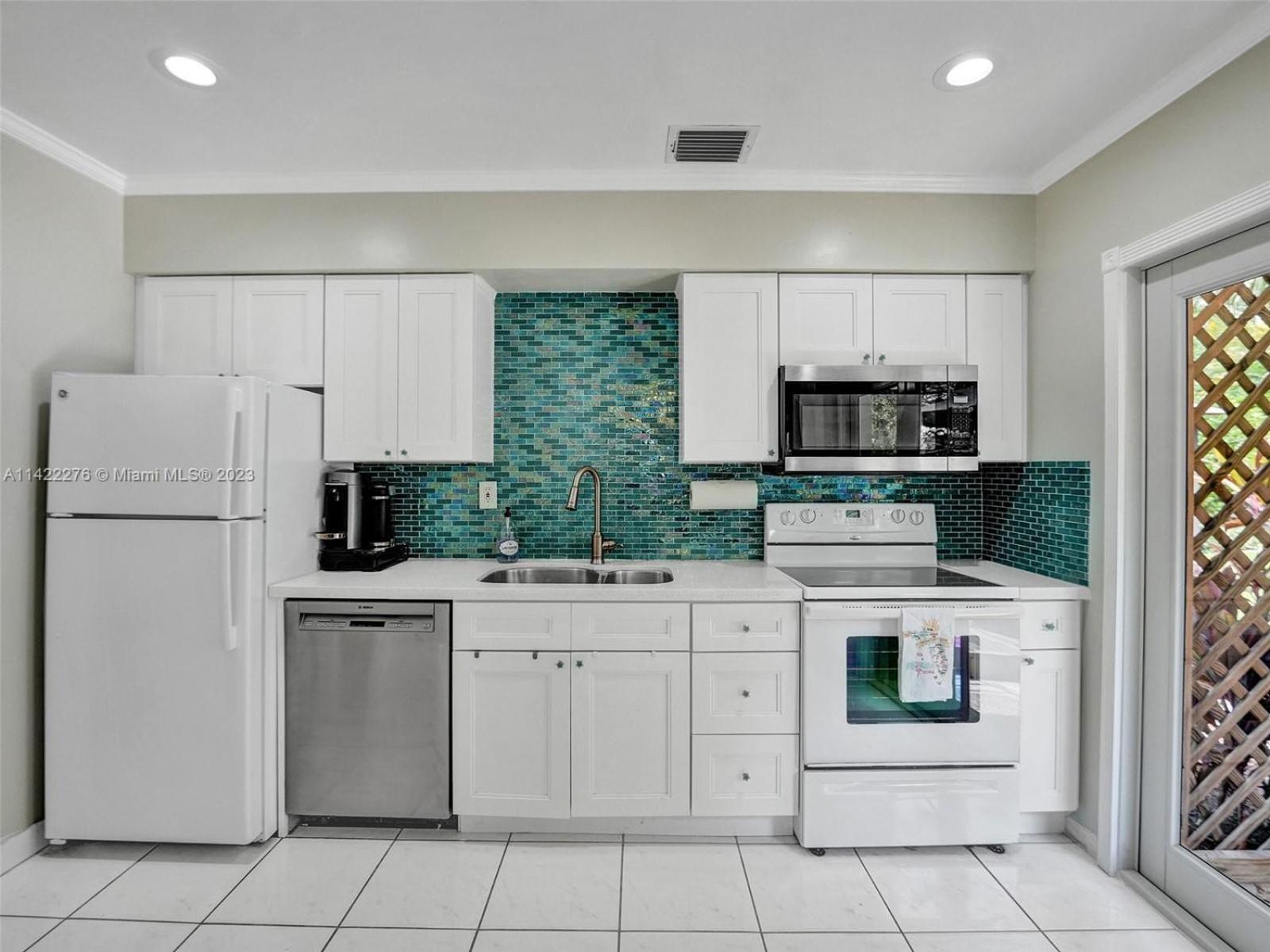Holiday home Tropical Oasis - Bbq And Beach-inspired Nook *