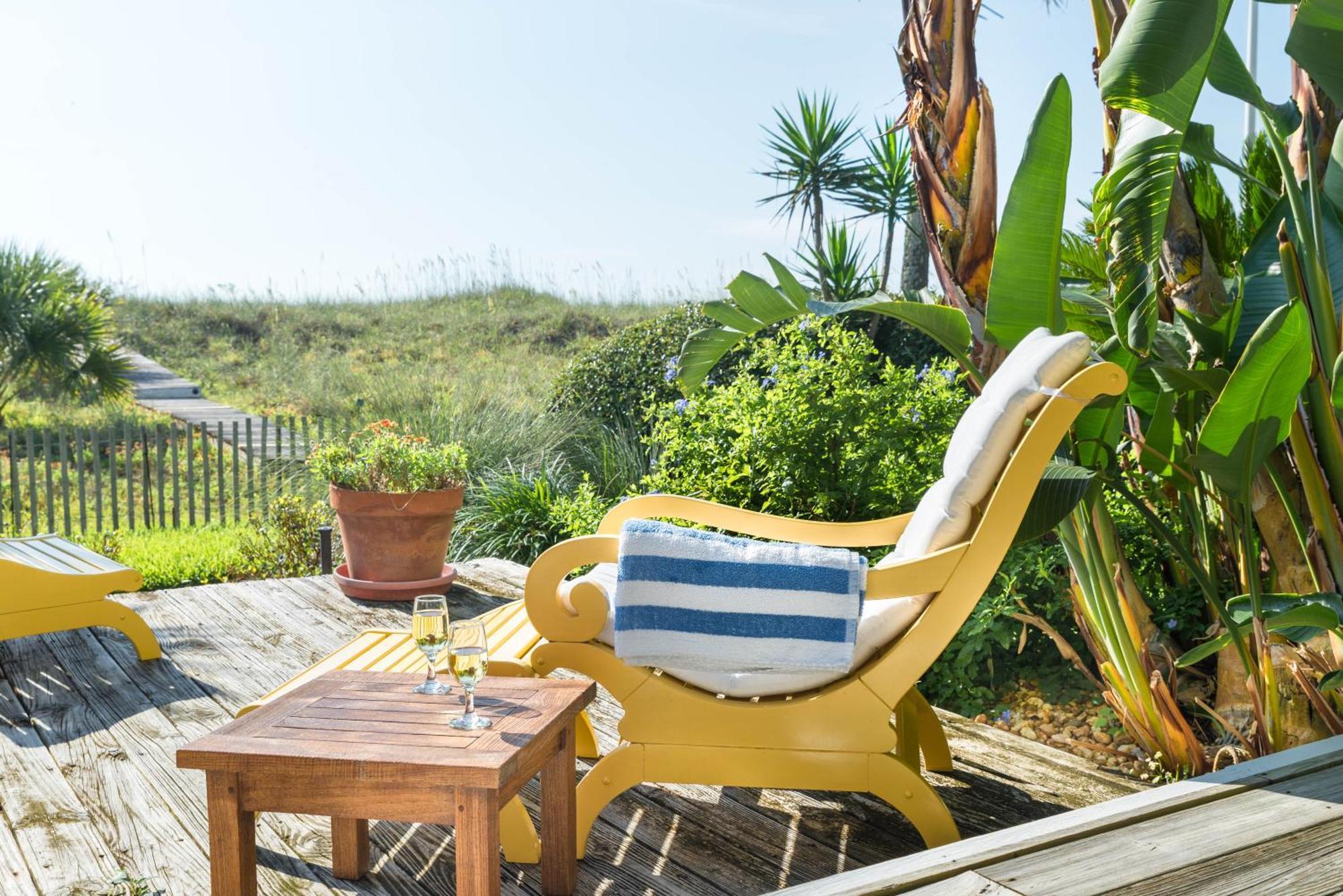 Elizabeth Pointe Hotel 3*